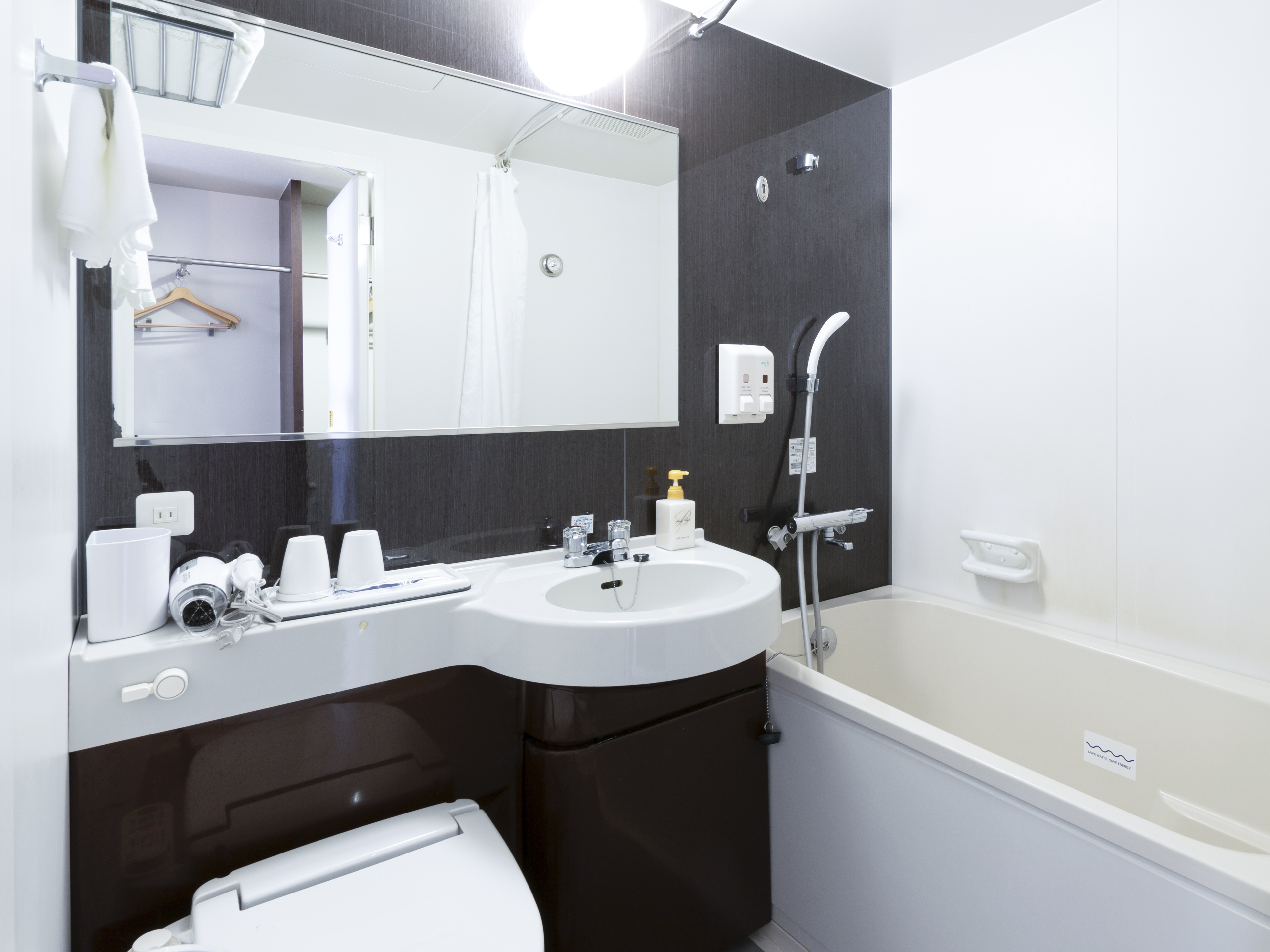 Comfort Hotel Central International Airport