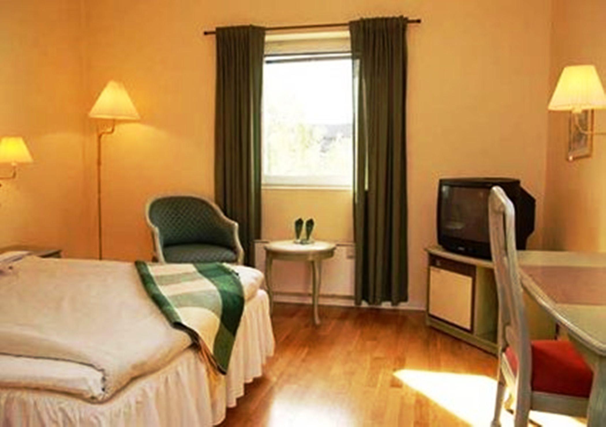 Home Hotel Bergmästaren by null