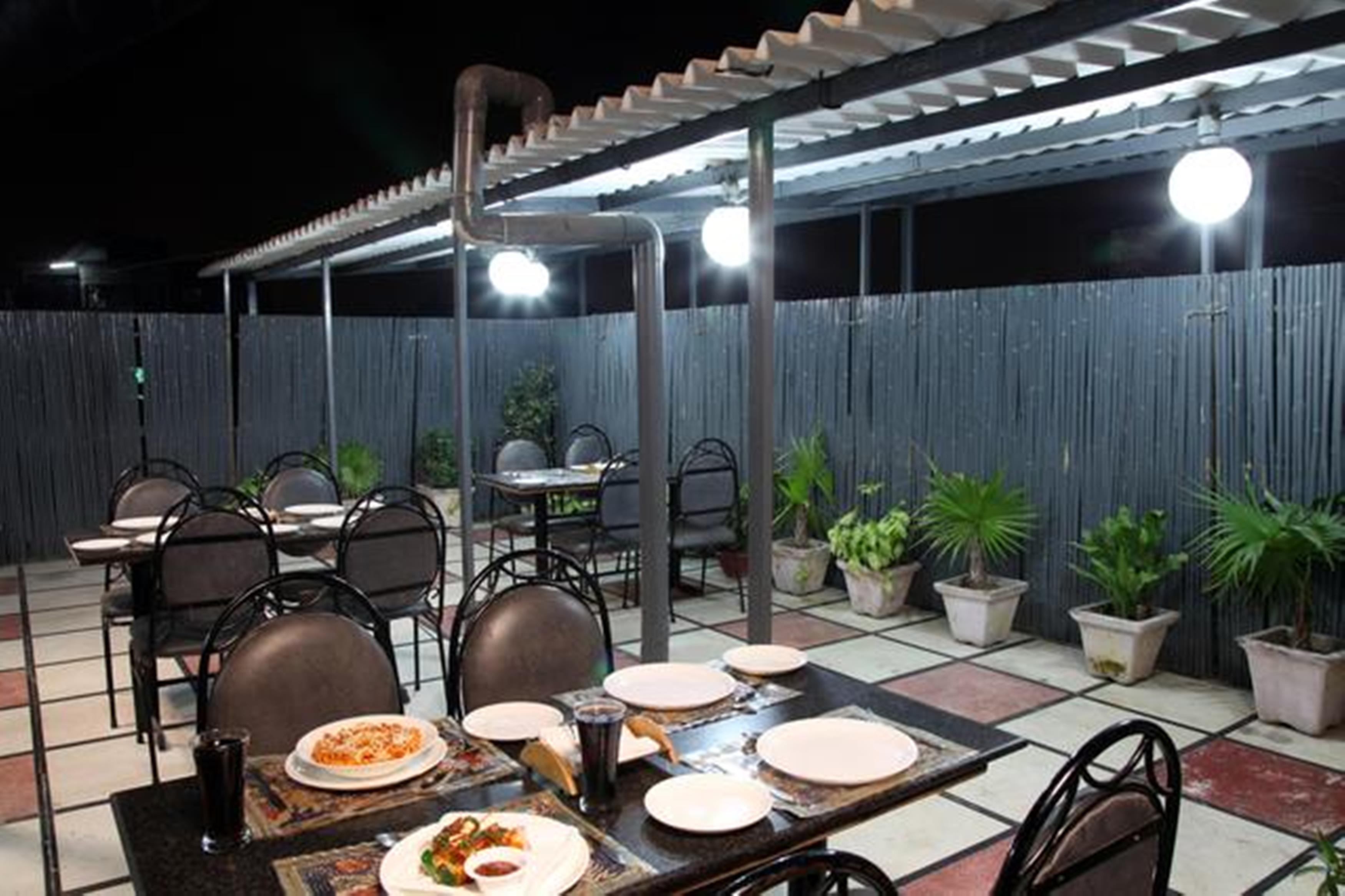 Rupam Hotel