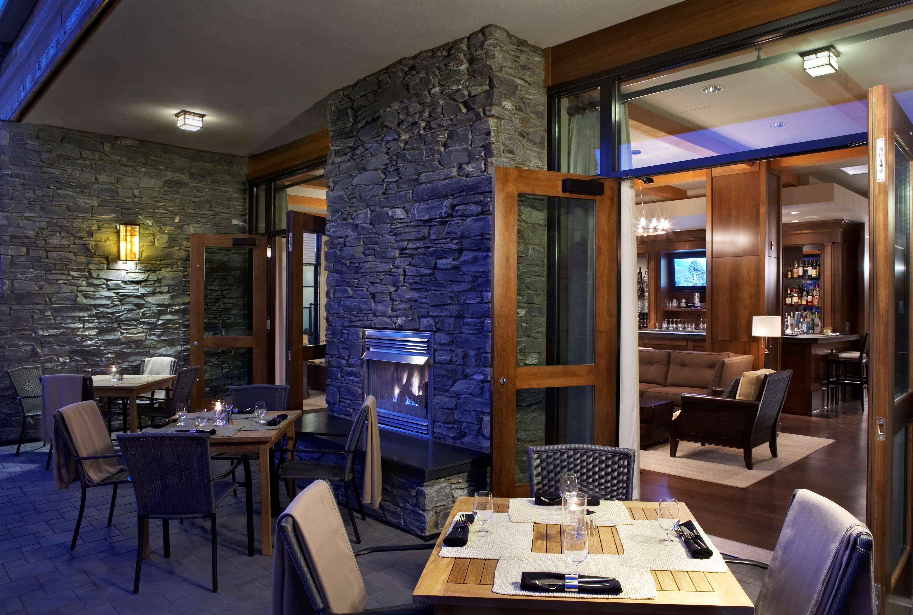 Oswego Hotel by null