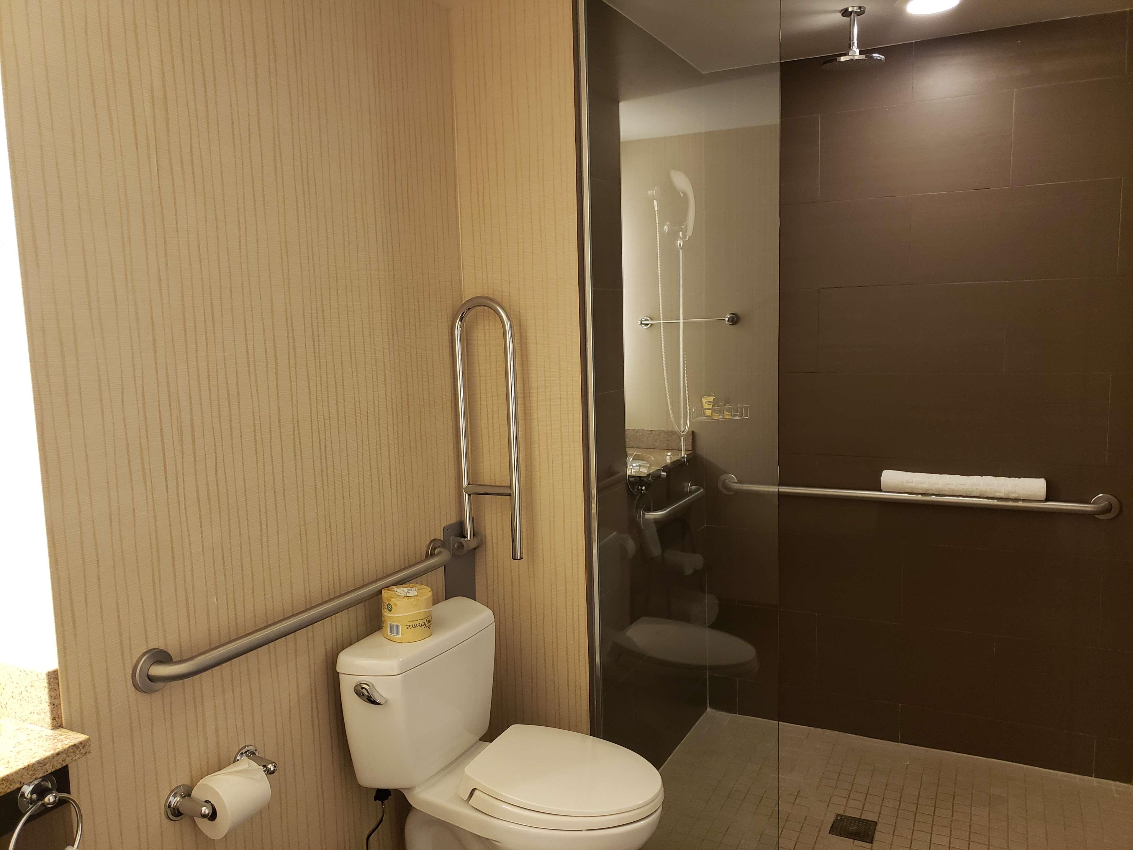 Best Western Plus Hawthorne Terrace Hotel