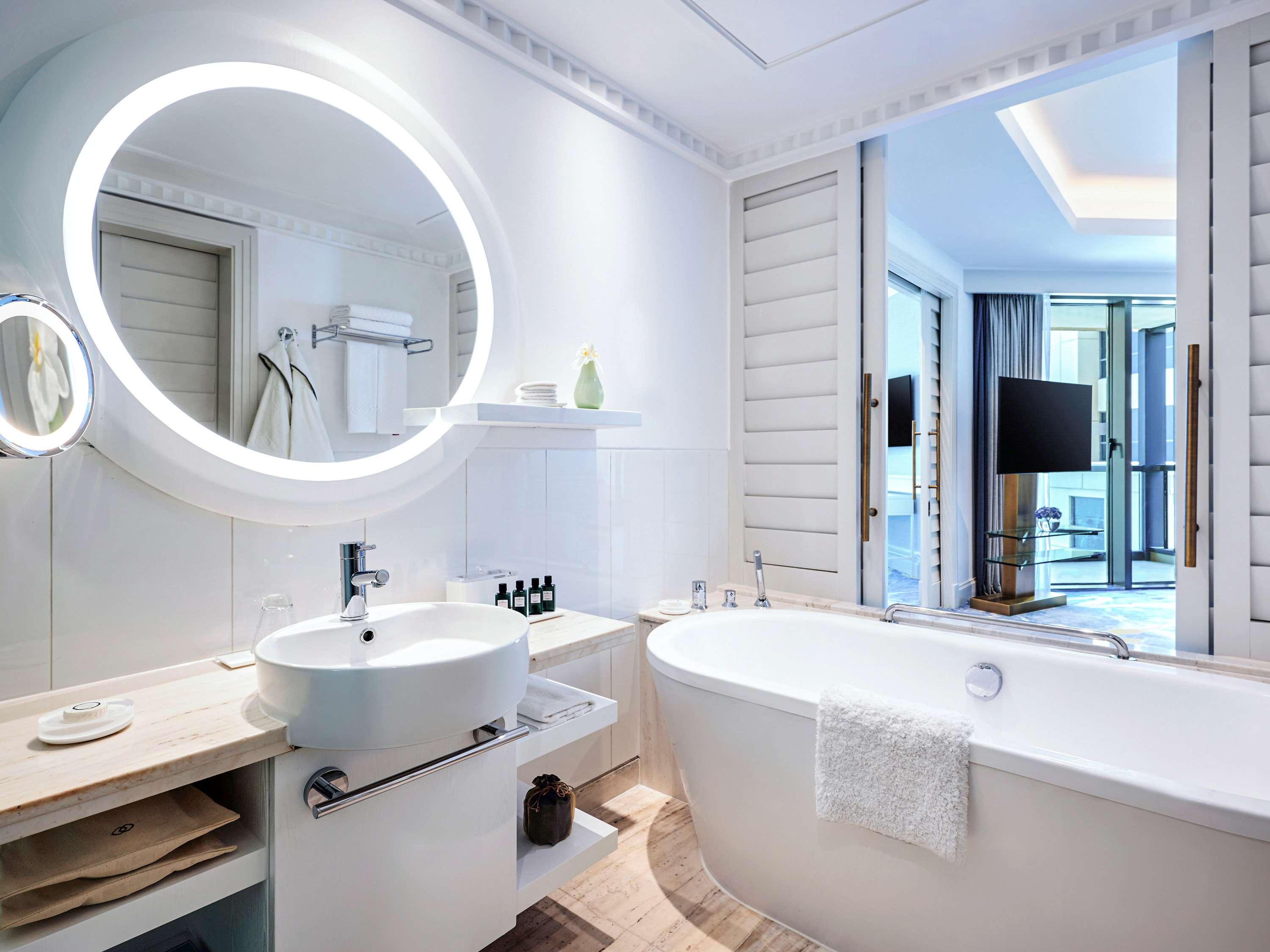 Sofitel Dubai Jumeirah Beach by null