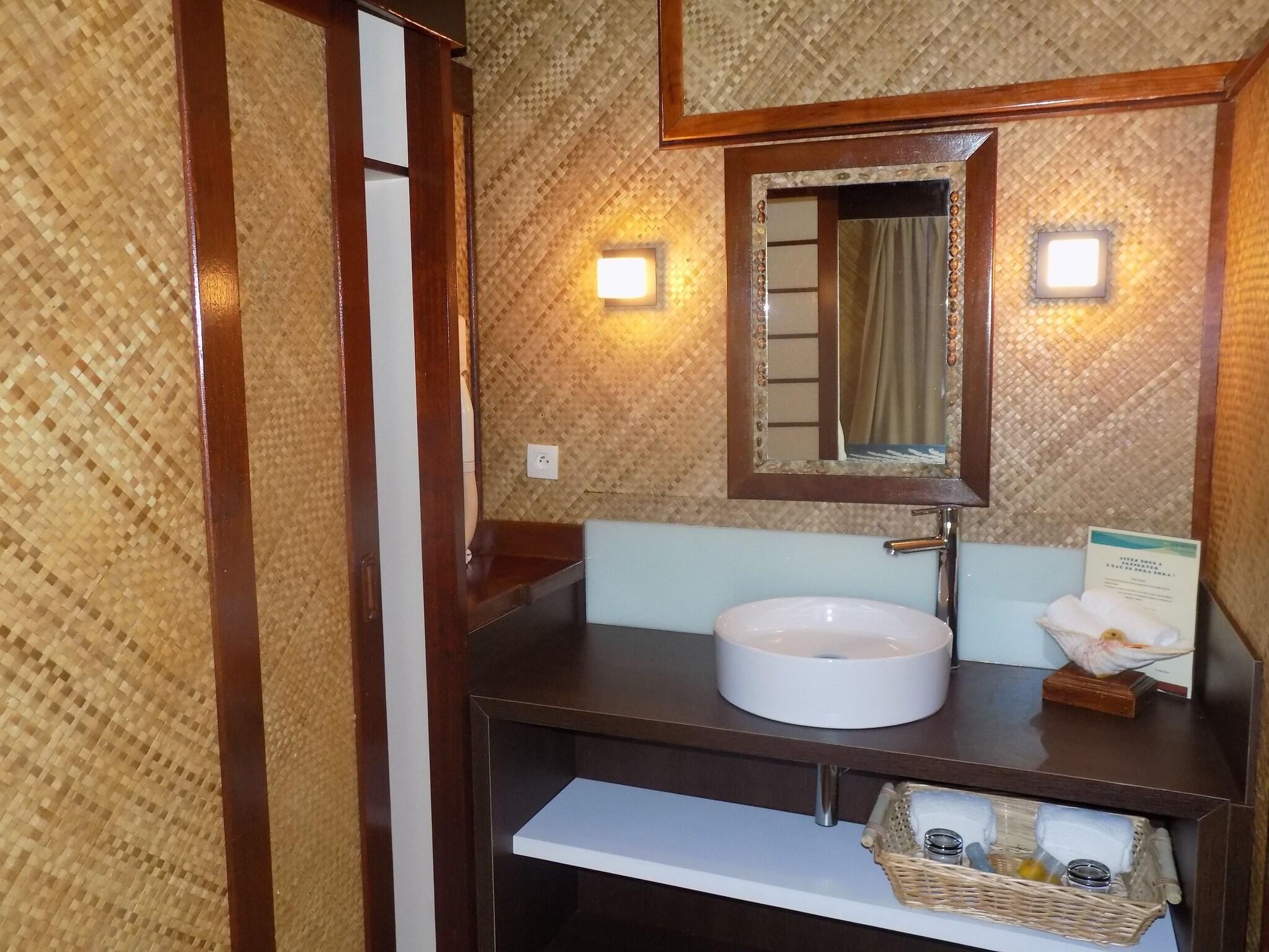 Hotel Maitai Polynesia by null