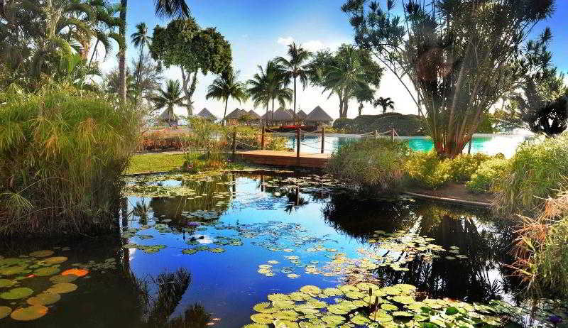 Tahiti Ia Ora Beach Resort managed by Sofitel