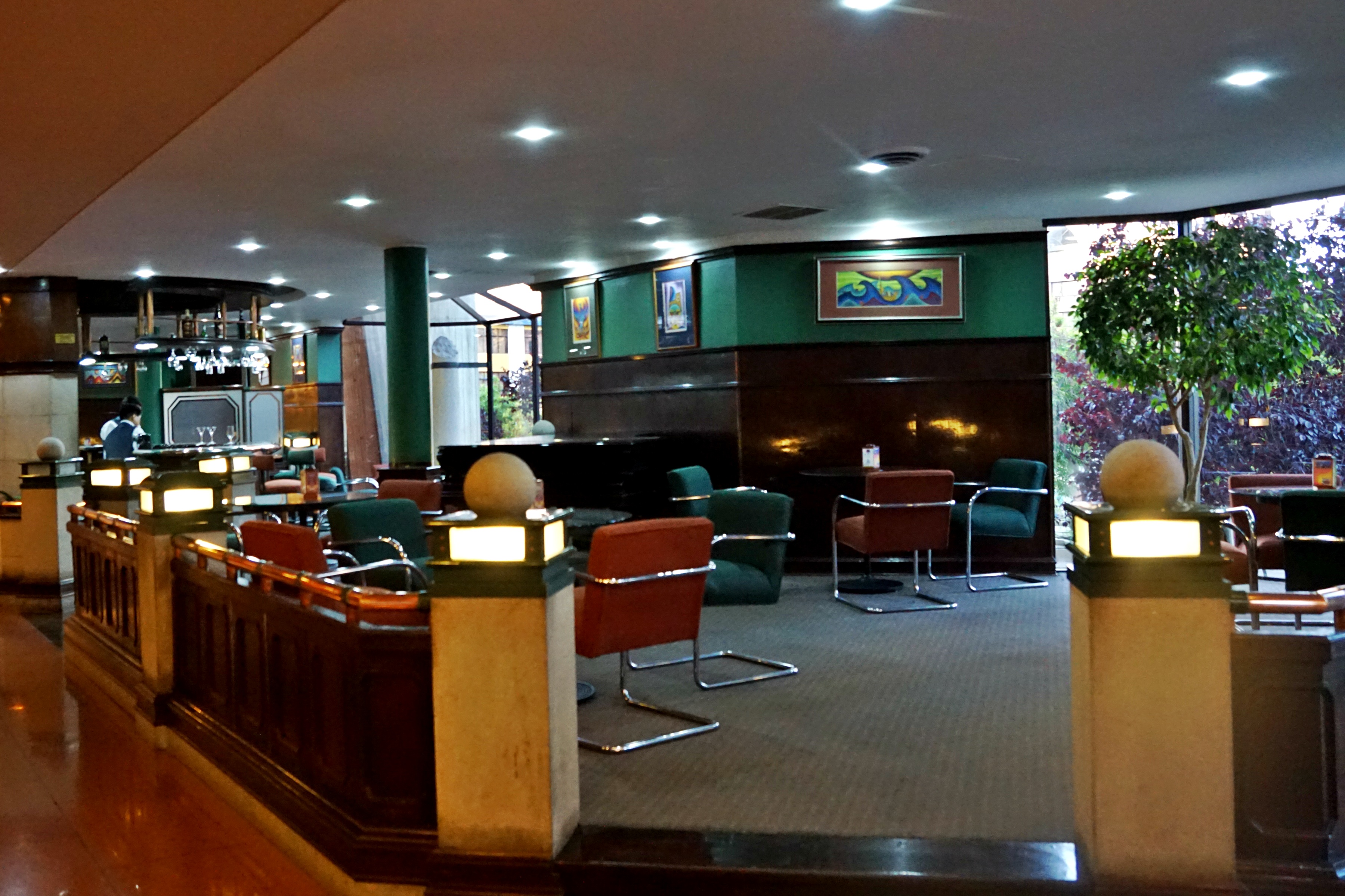 Real Plaza Hotel & Convention Center by null