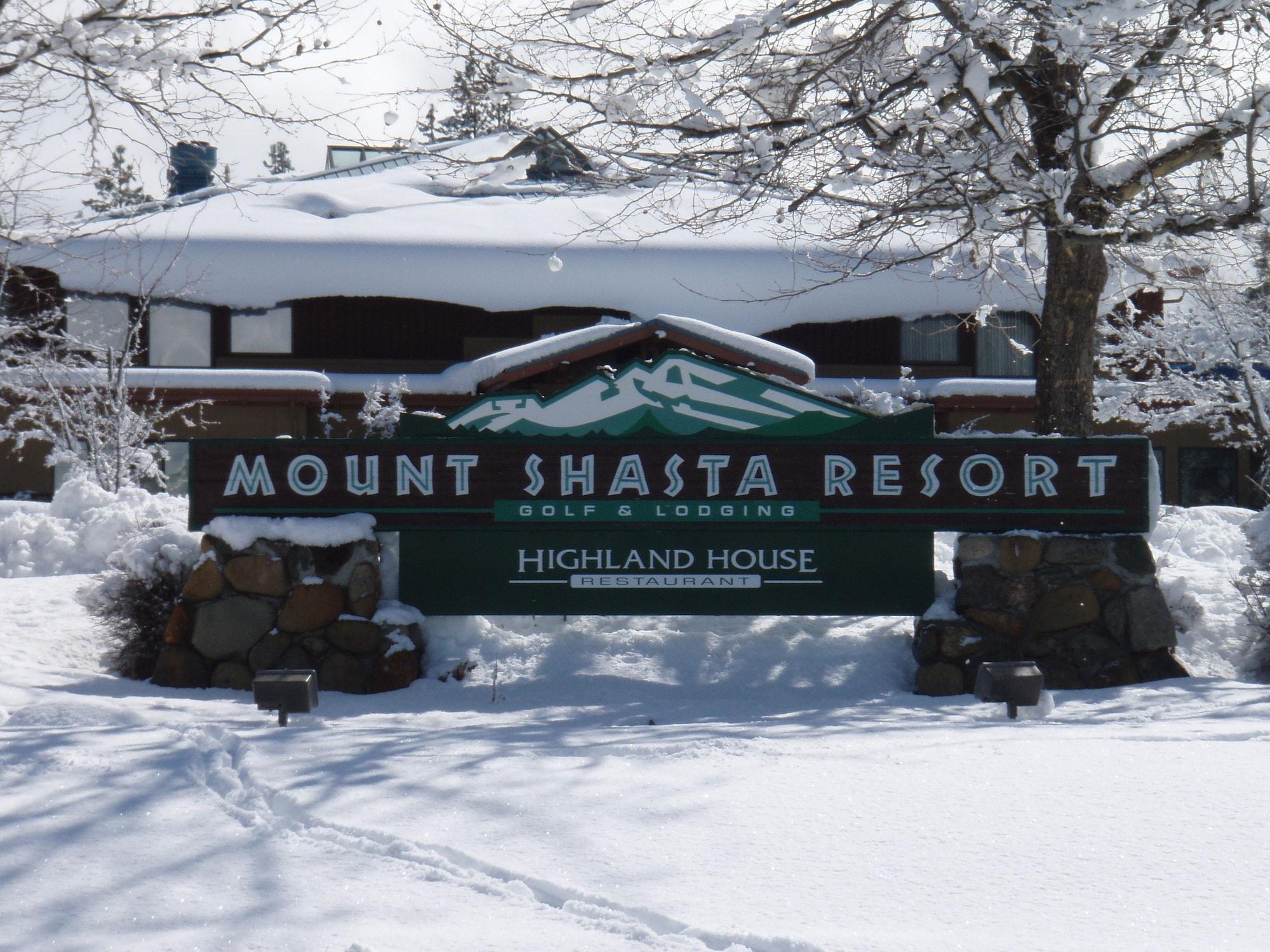 Mount Shasta Resort by null
