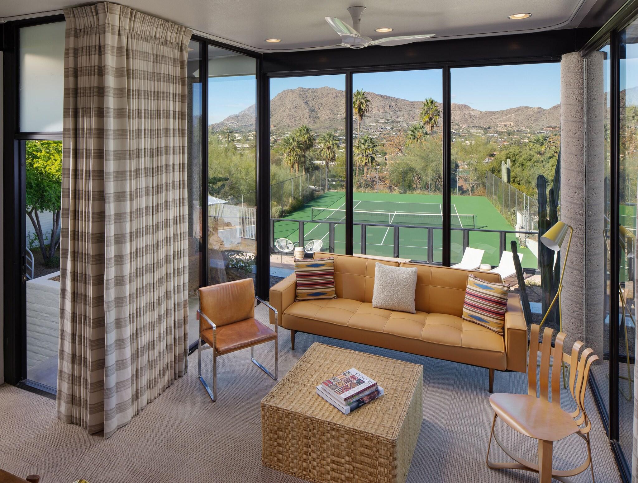 Sanctuary Camelback Mountain Resort & Spa by null