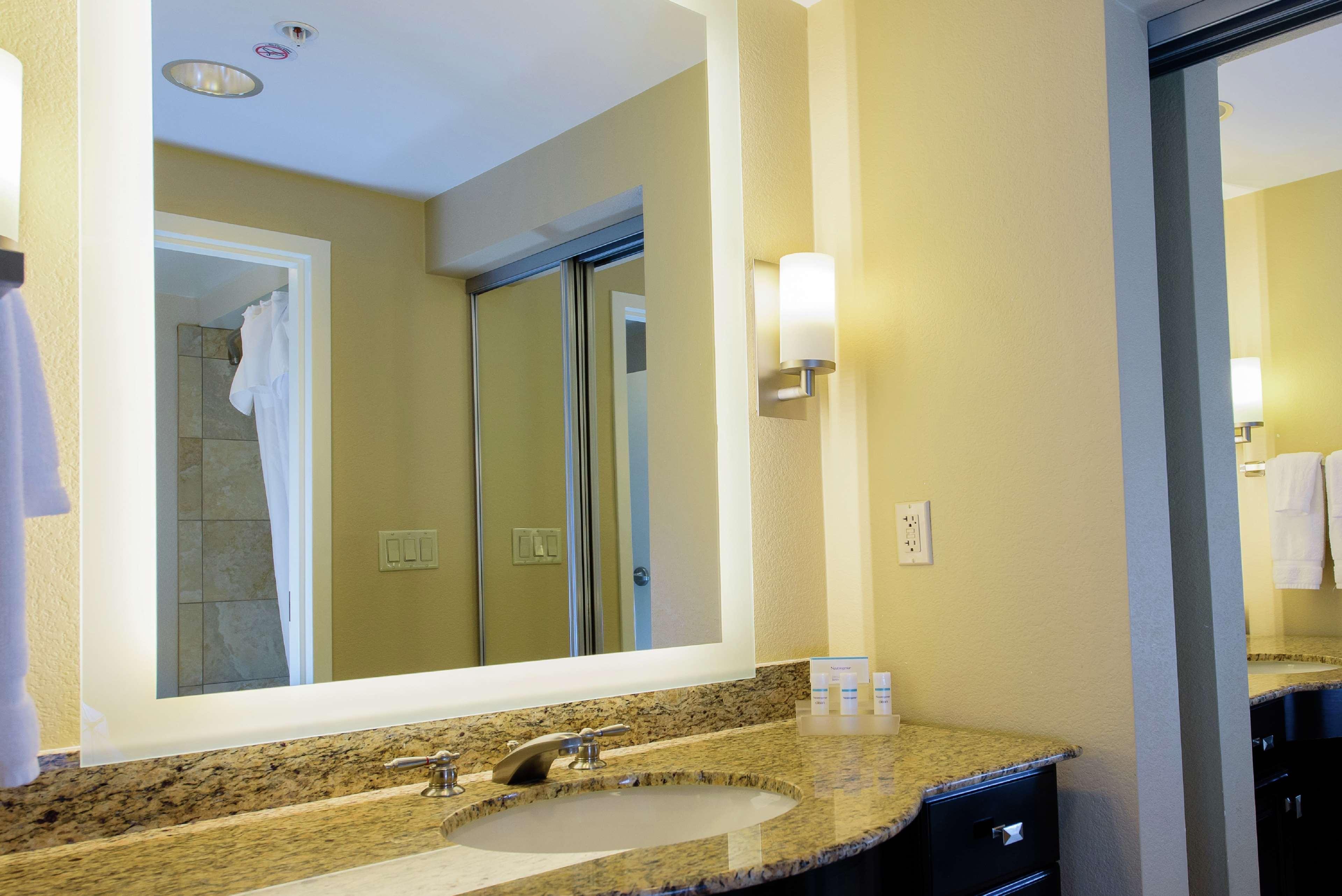 Homewood Suites by Hilton Phoenix Chandler Fashion
