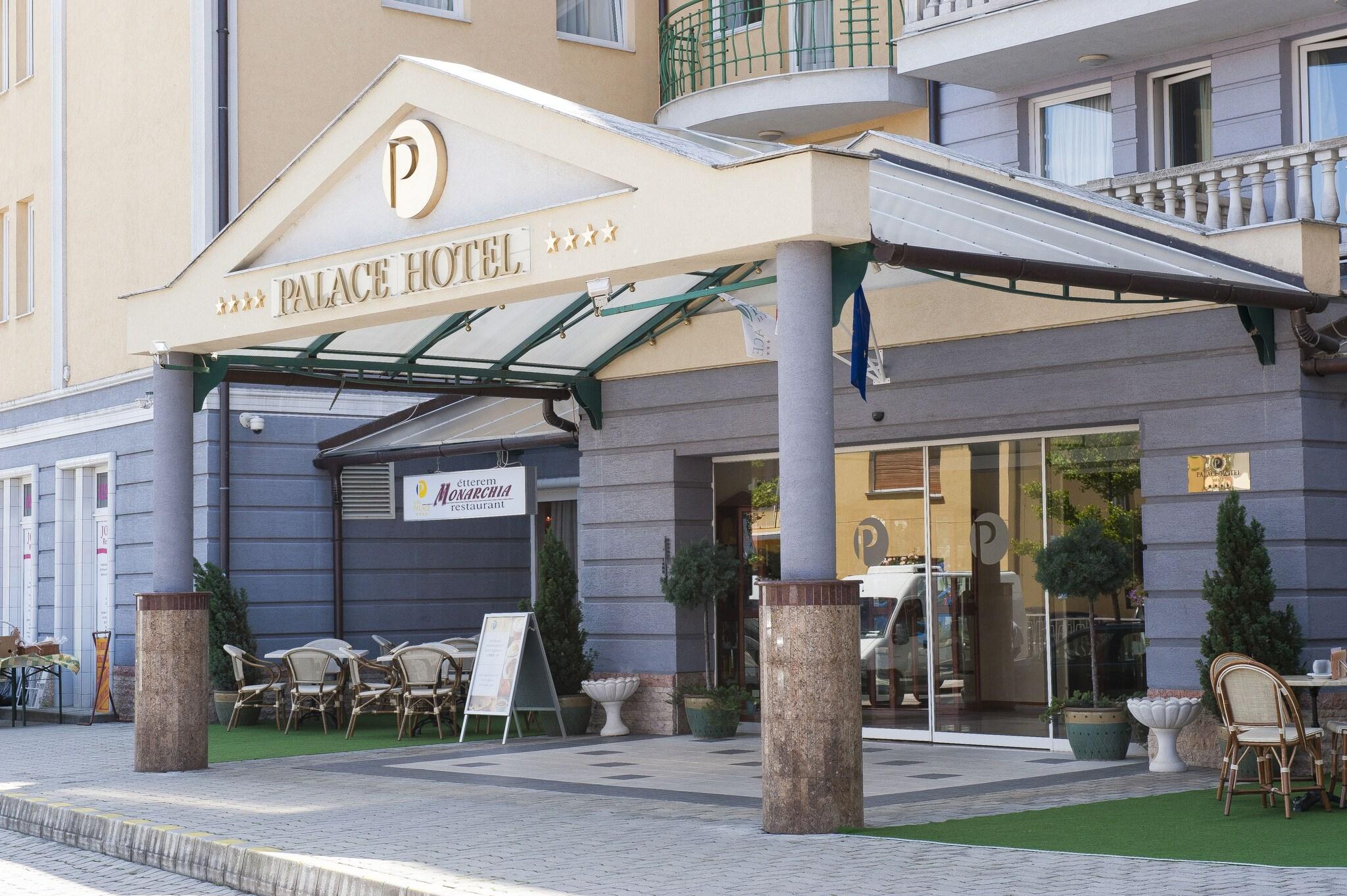 Palace Heviz