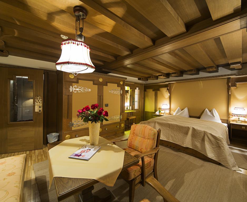 Goldener Greif