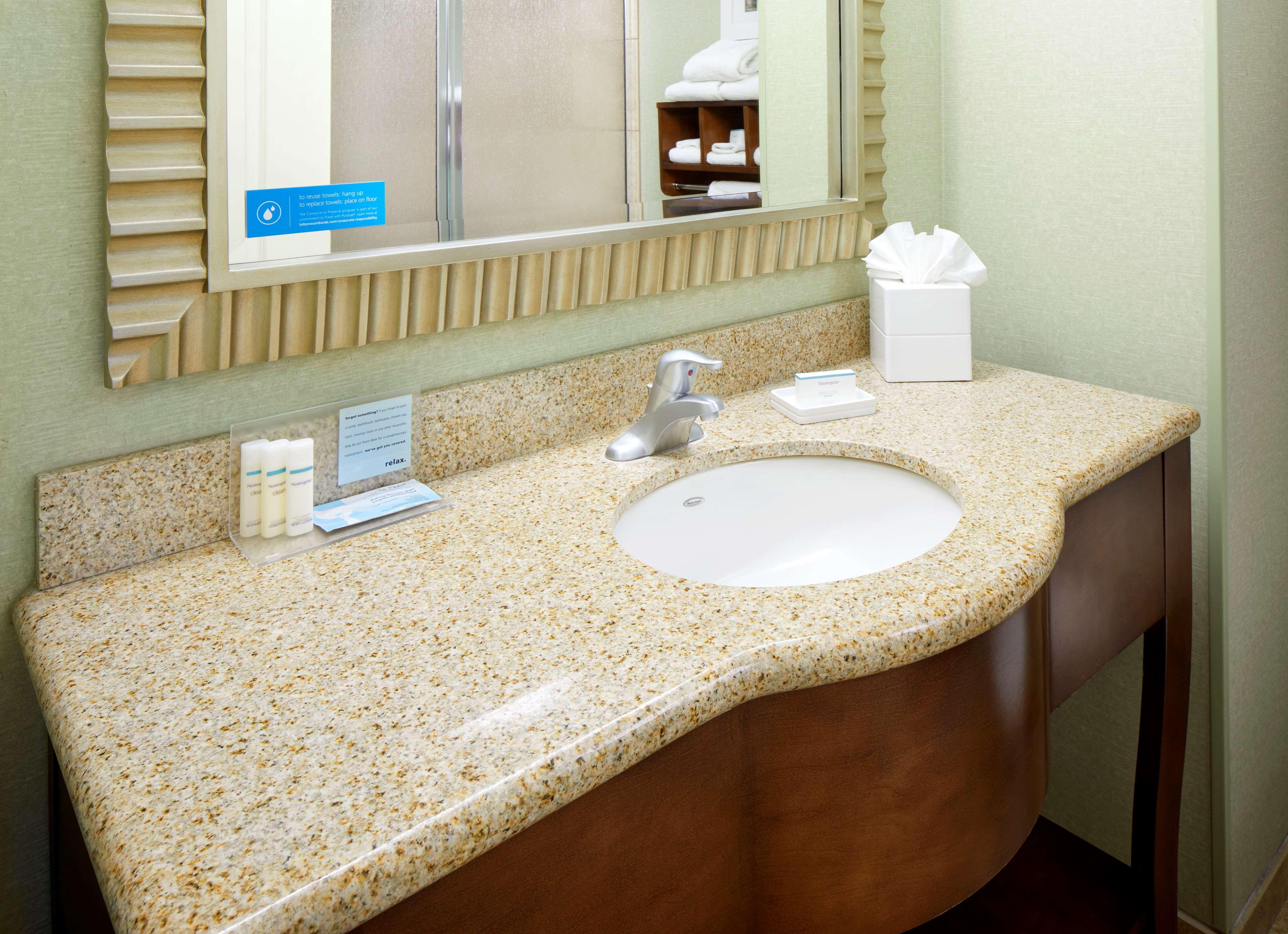 Hampton Inn & Suites Savannah/Midtown