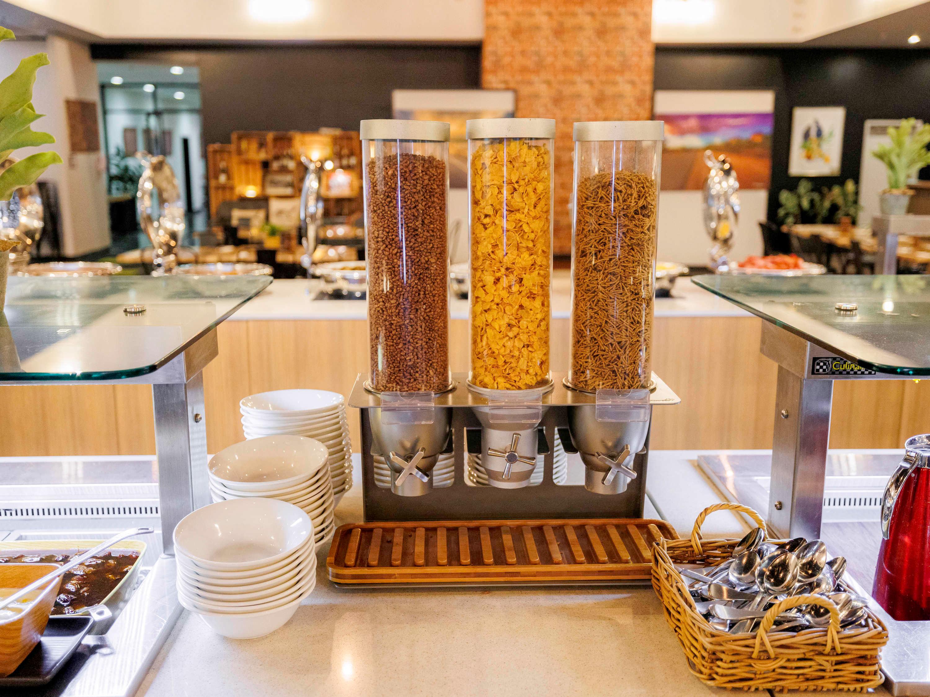 Mercure Kakadu Crocodile Hotel by null