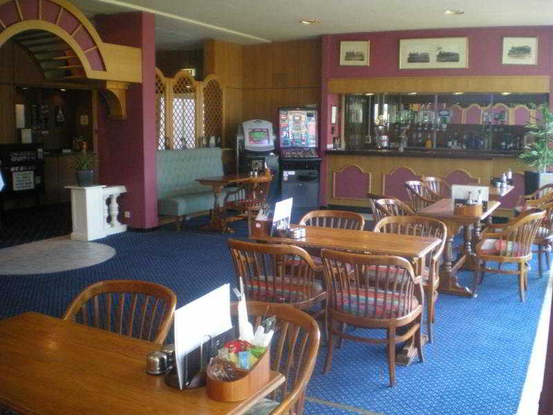 Humber Royal Hotel