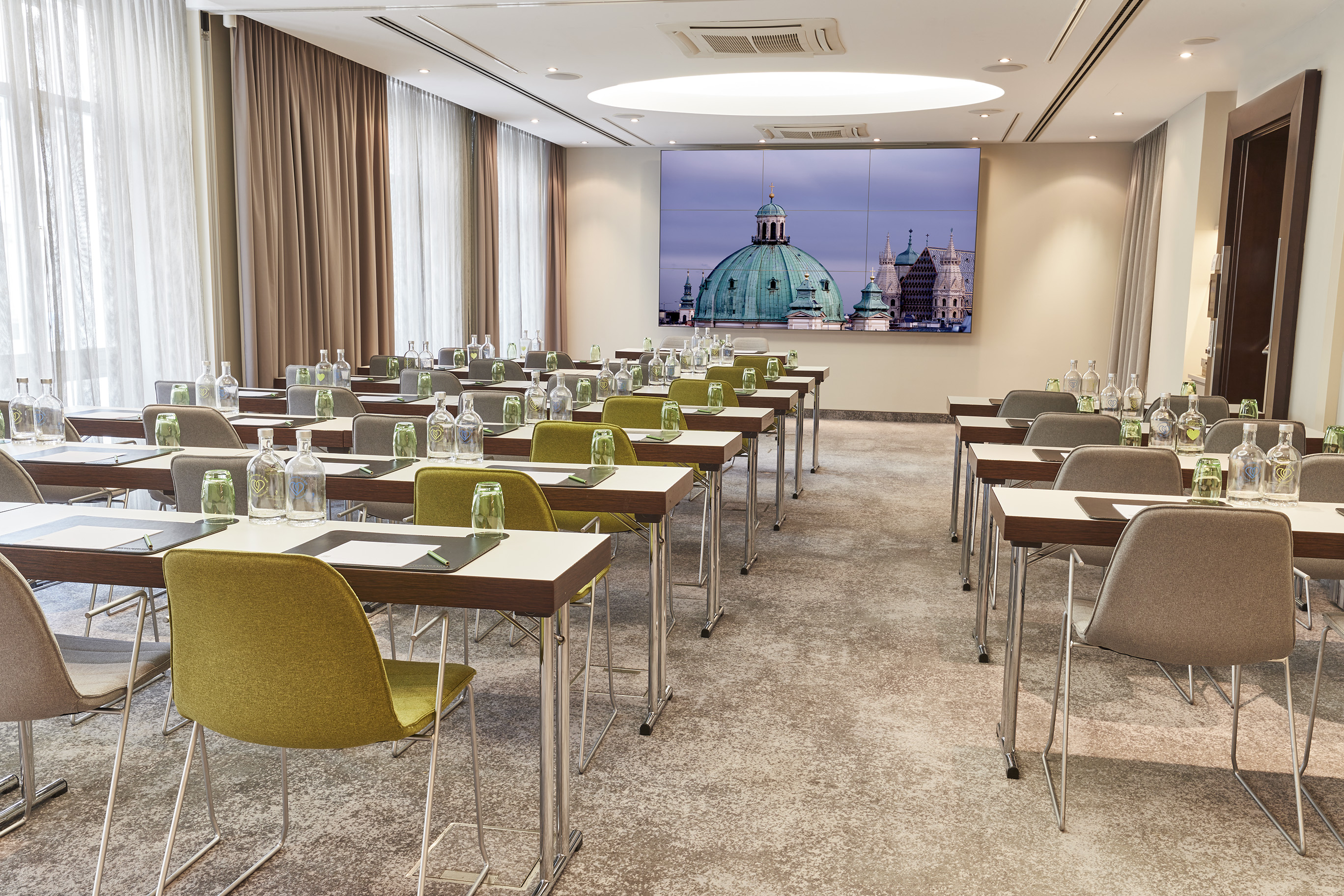 Steigenberger Hotel Herrenhof, Wien by null