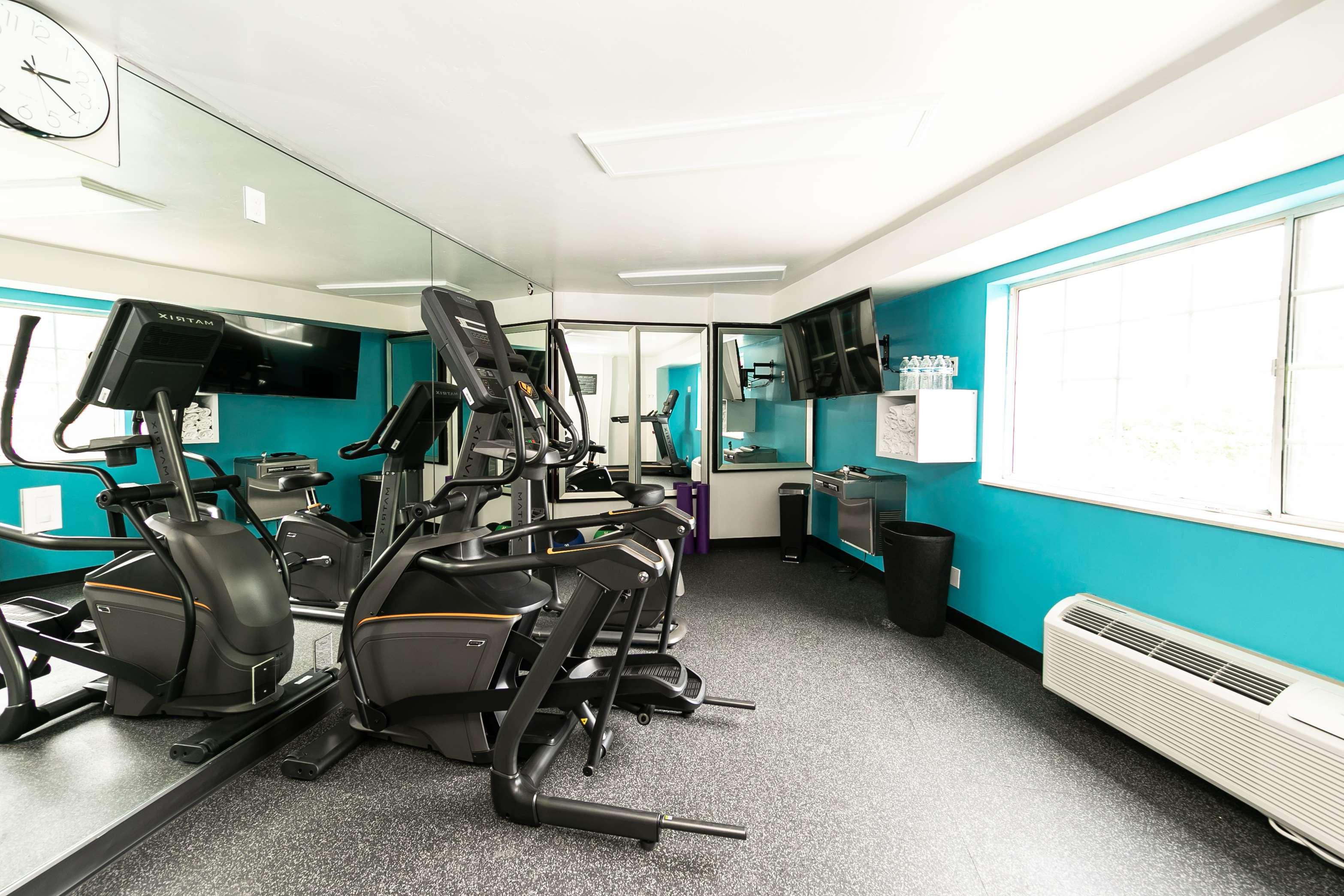 Best Western Inn & Suites San Diego-Zoo/SeaWorld