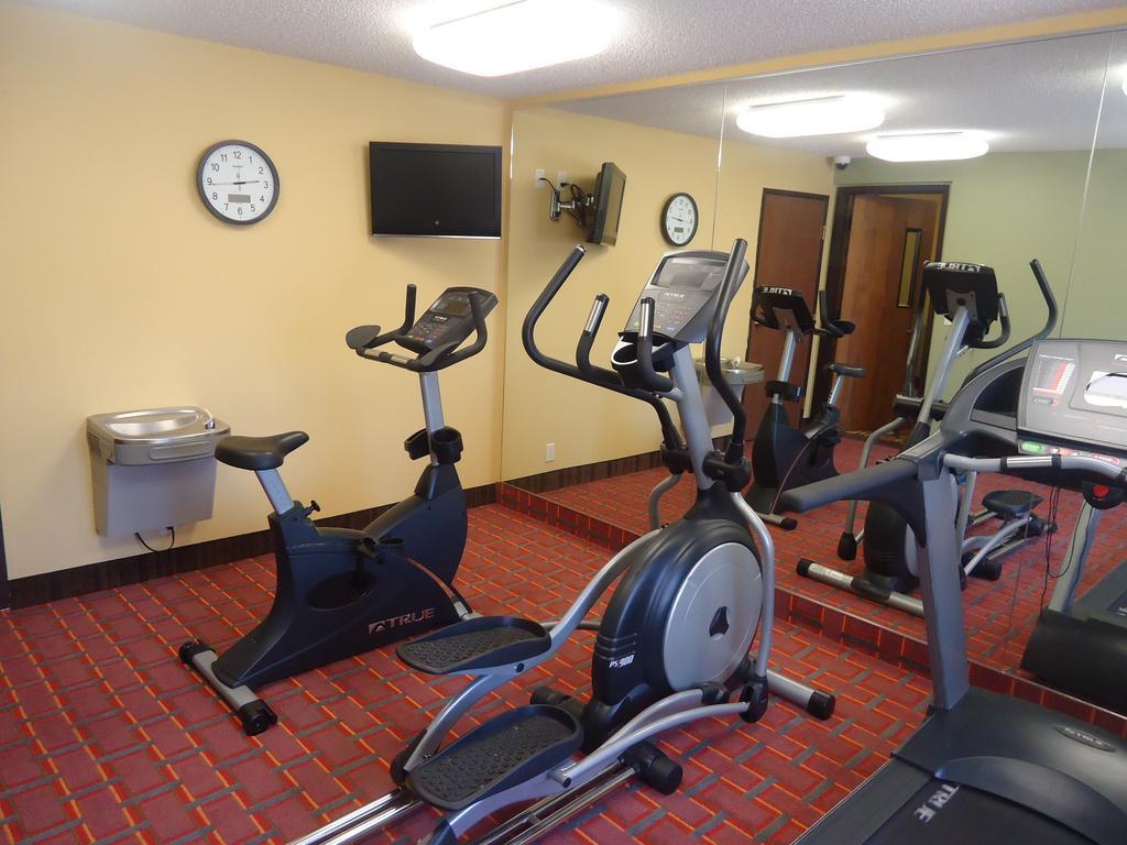 TownHouse Extended Stay Hotel Downtown by null