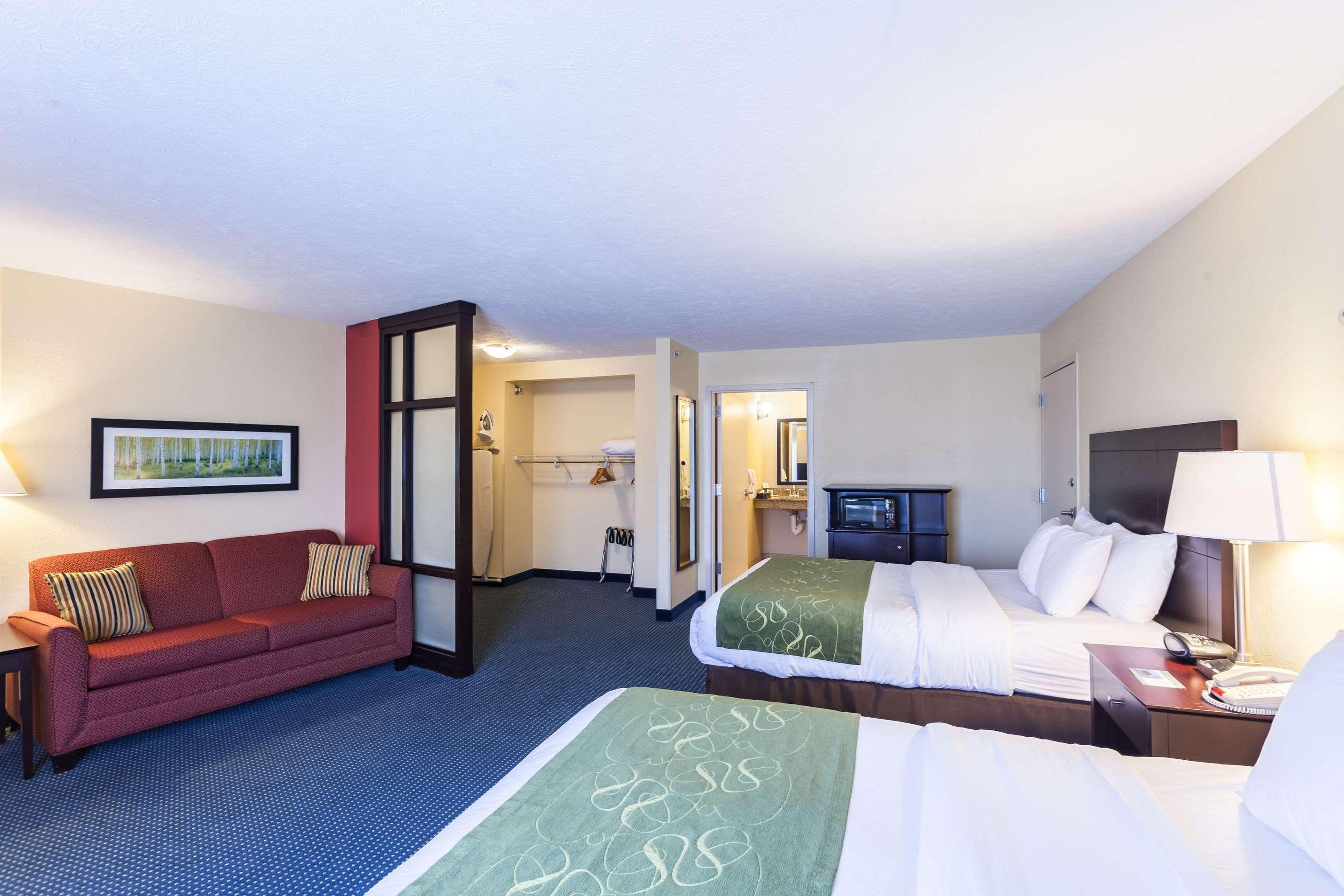 Comfort Suites East Lincoln