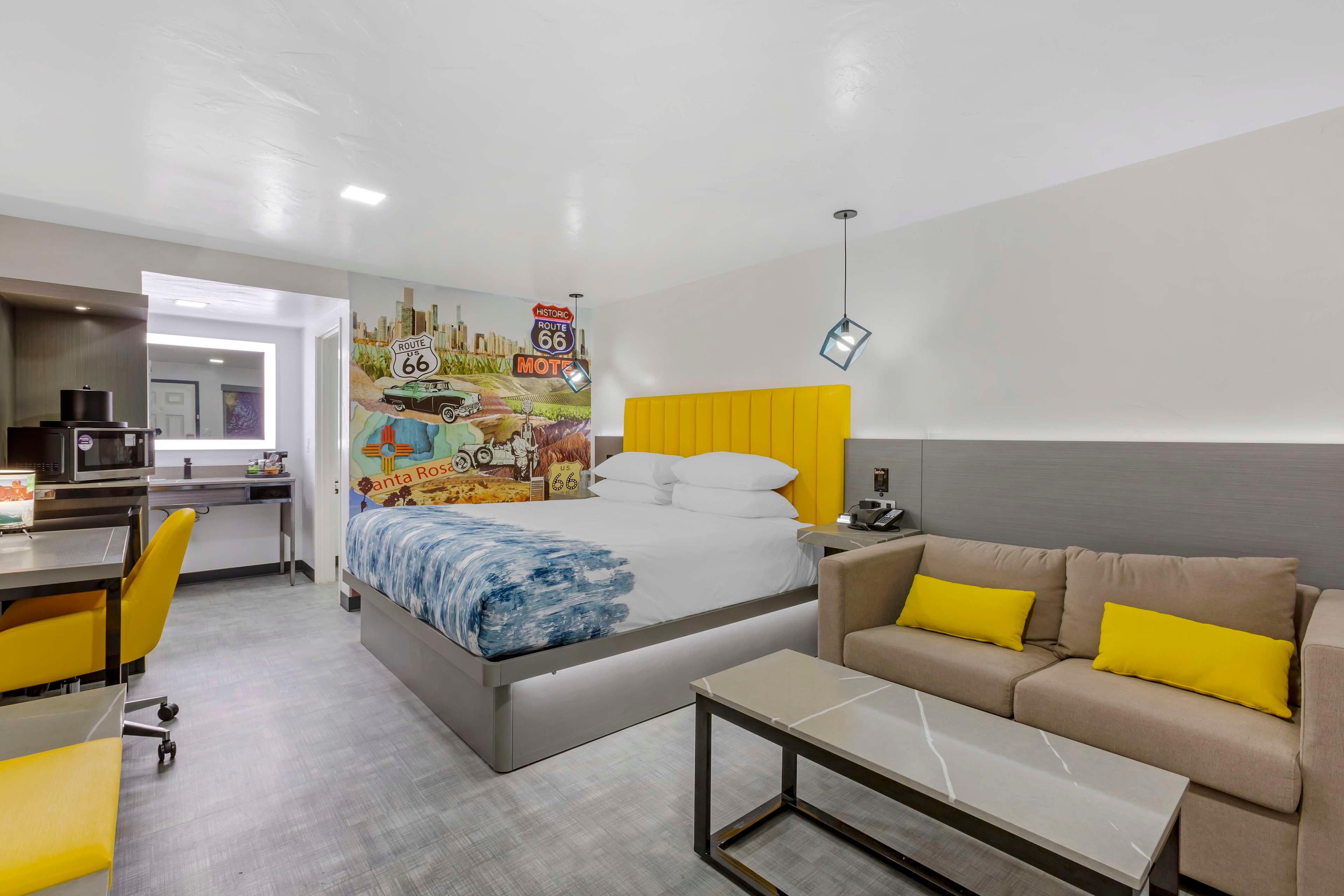Hotel Blue 66, Bw Signature Collection