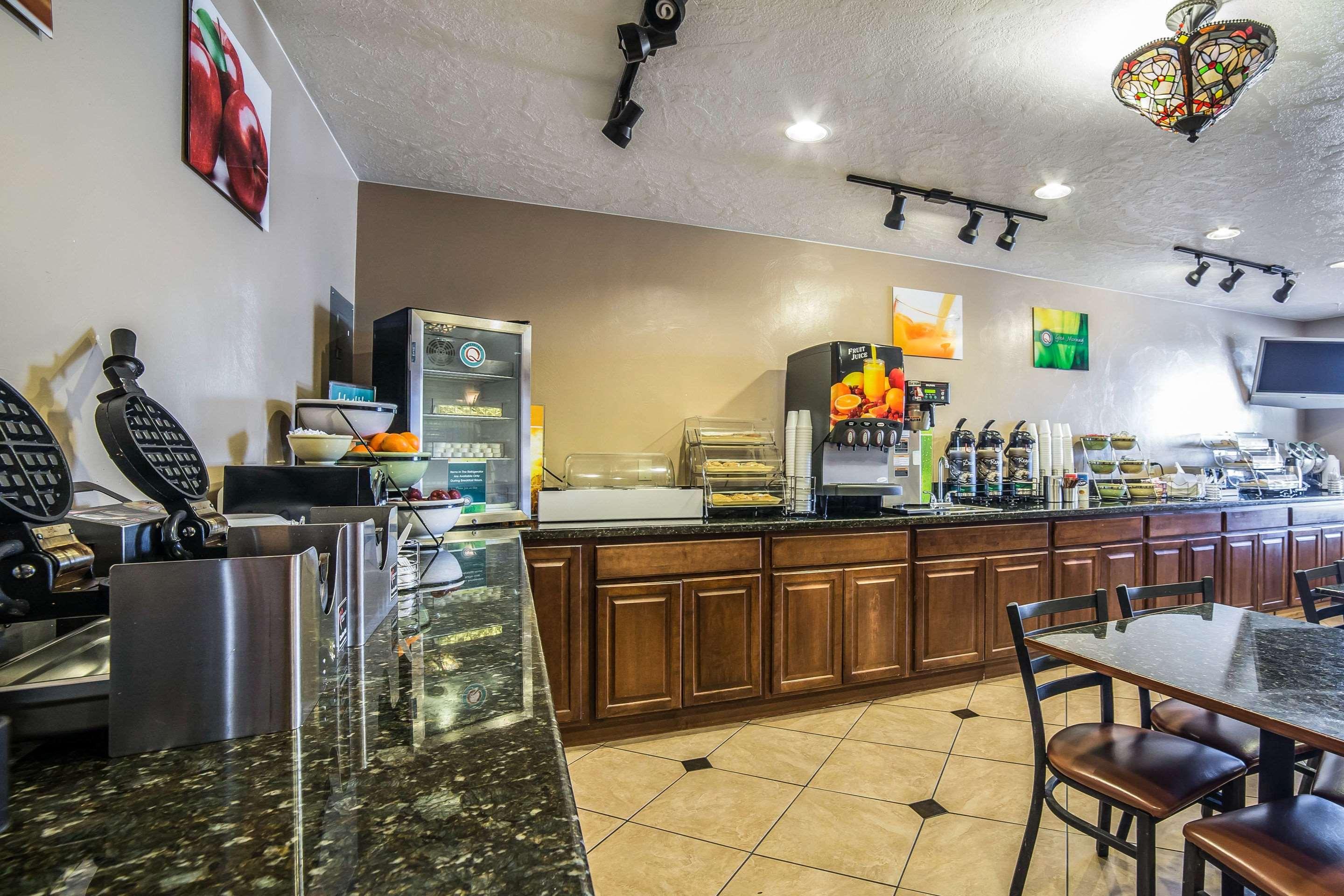 Quality inn ZIon Hurricane
