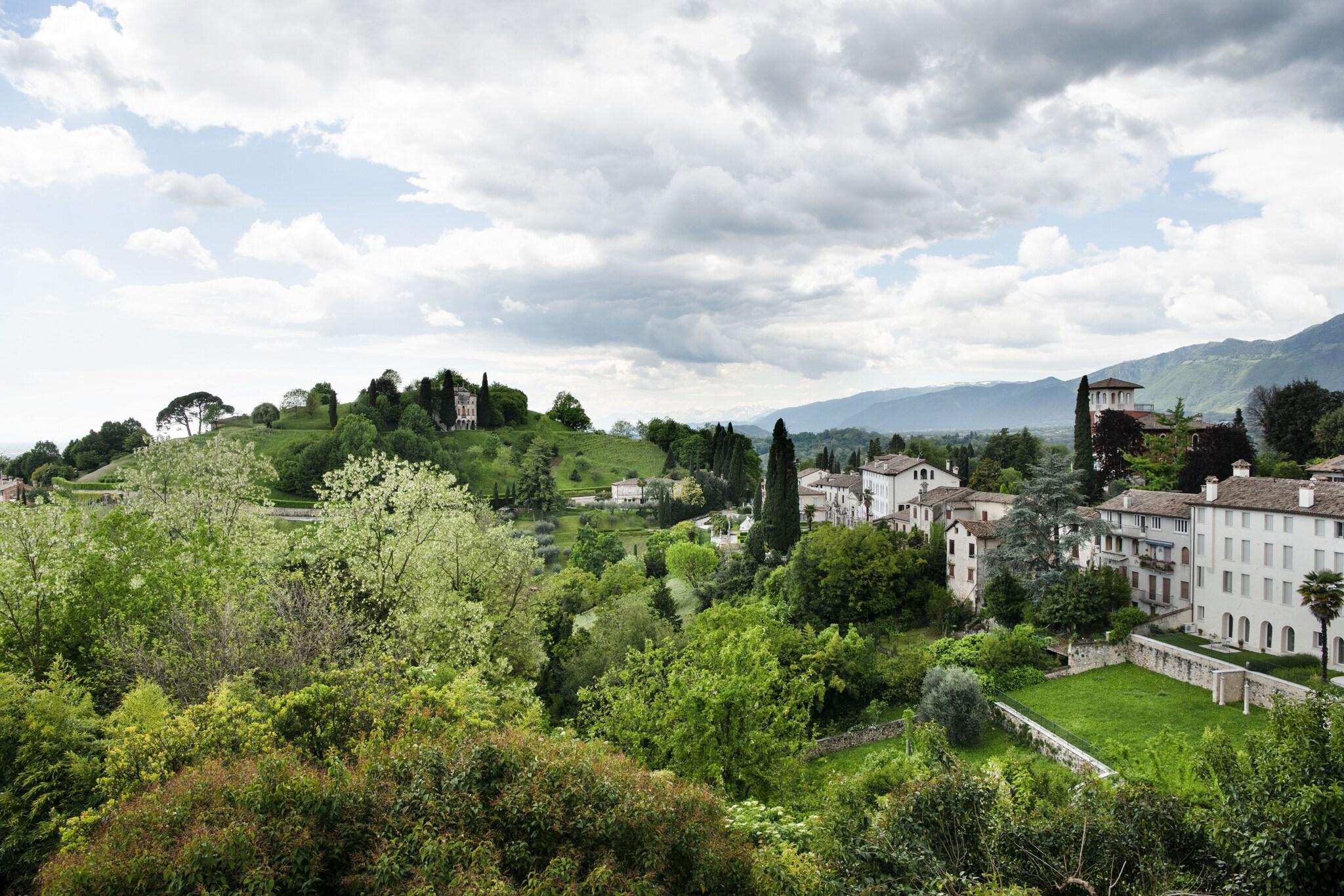 Hotel Villa Cipriani by null