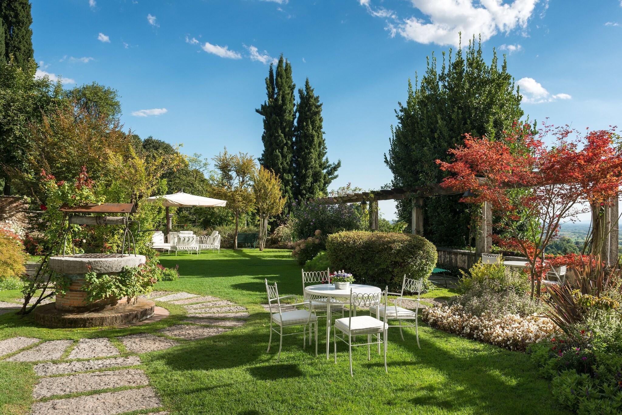 Hotel Villa Cipriani by null