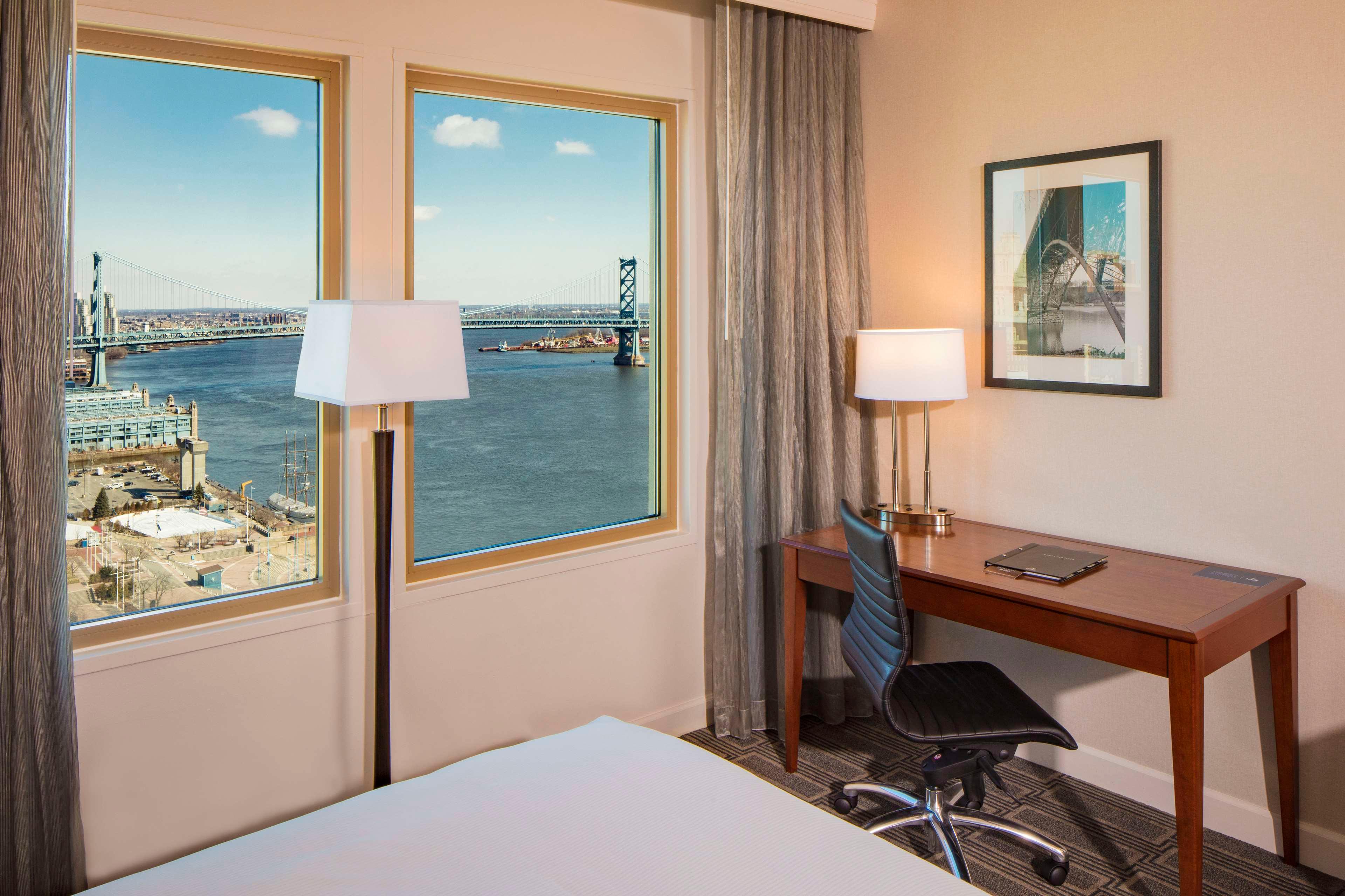 Hilton Philadelphia at Penn's Landing