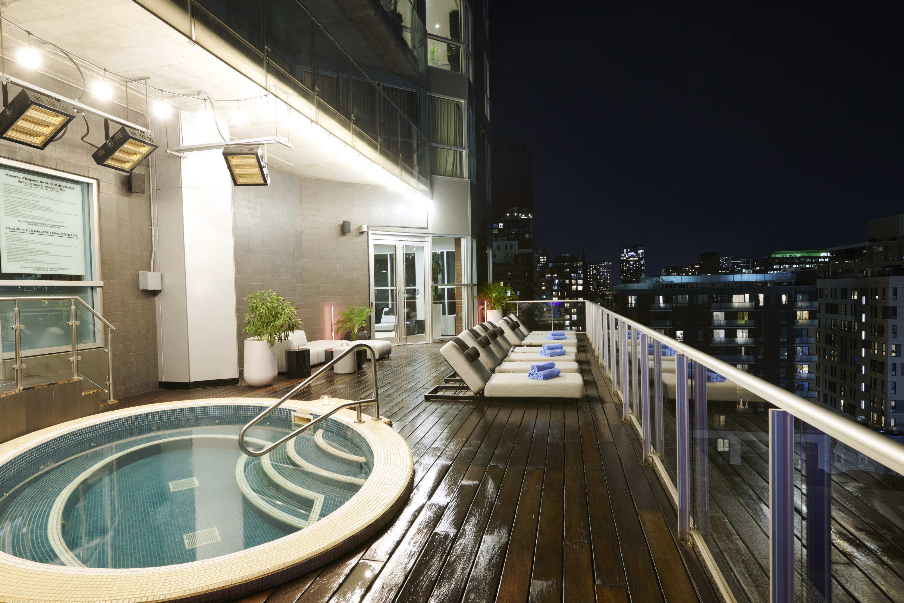 Warwick Le Crystal by null