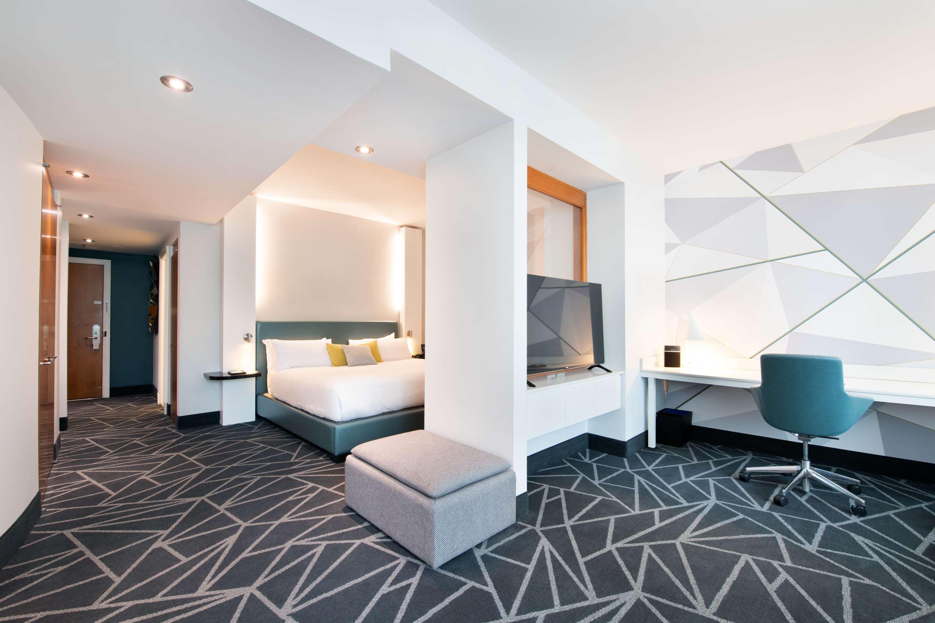 Warwick Le Crystal by null