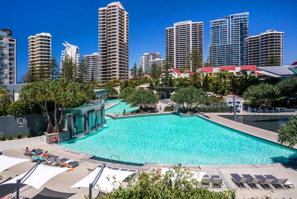 Q1 Gold Coast - Resort And Spa image