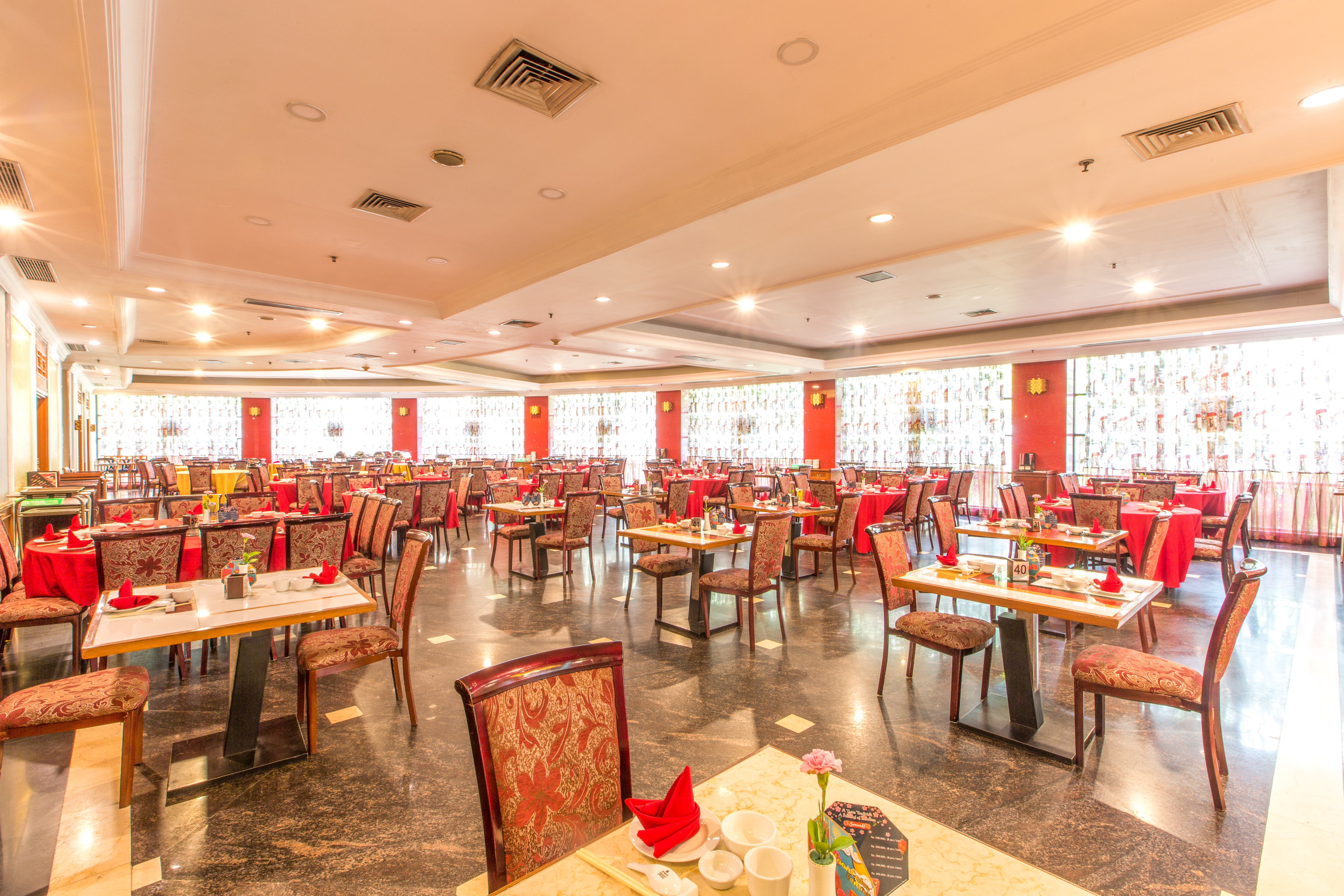 Sunlake Waterfront Resort & Convention