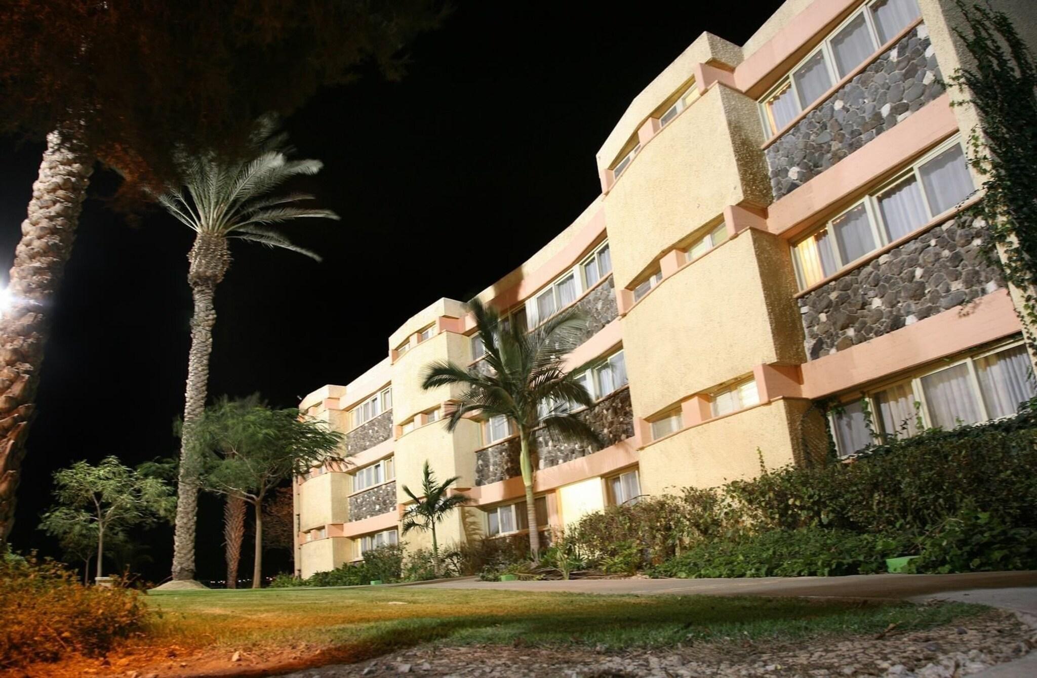 Ohalo Manor