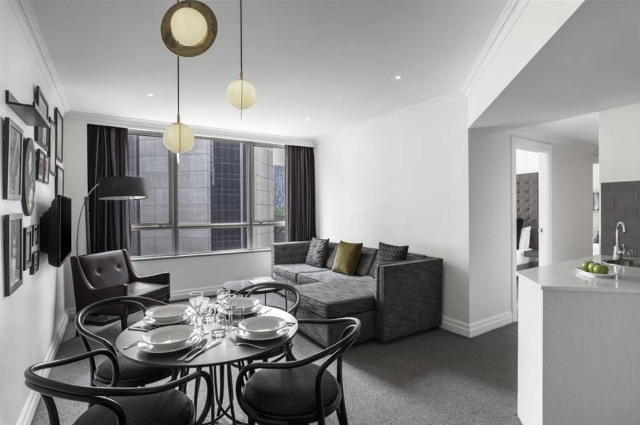 Mantra 2 Bond Street Sydney