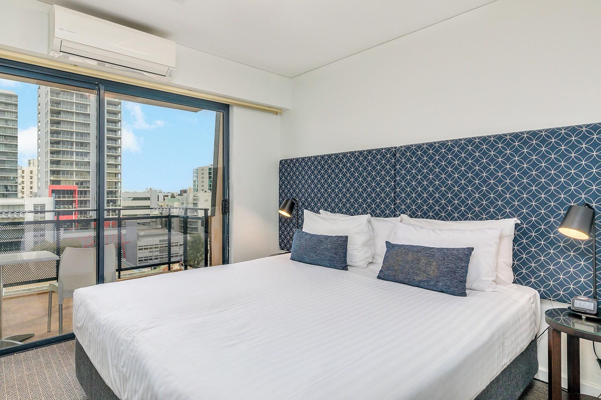 Mantra on Hay Perth by null