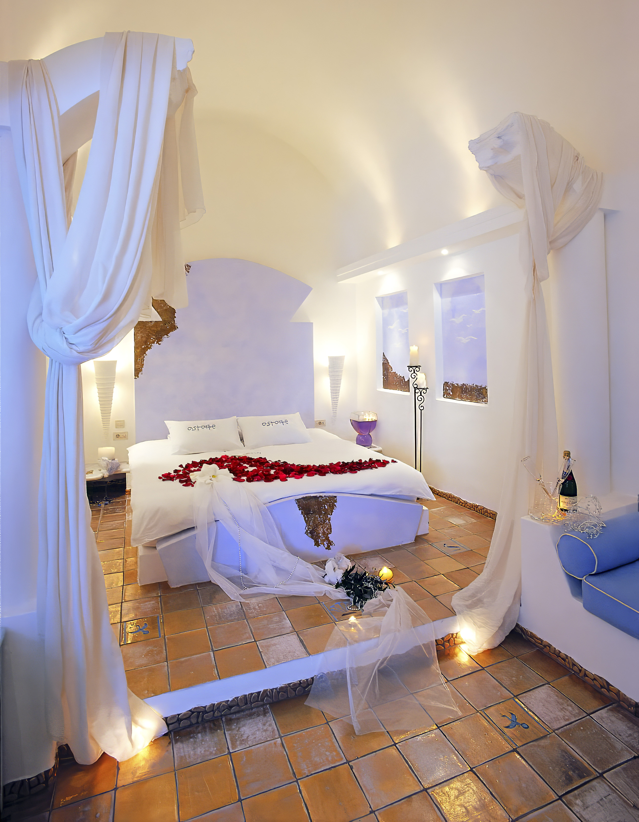 Astarte Suites by null