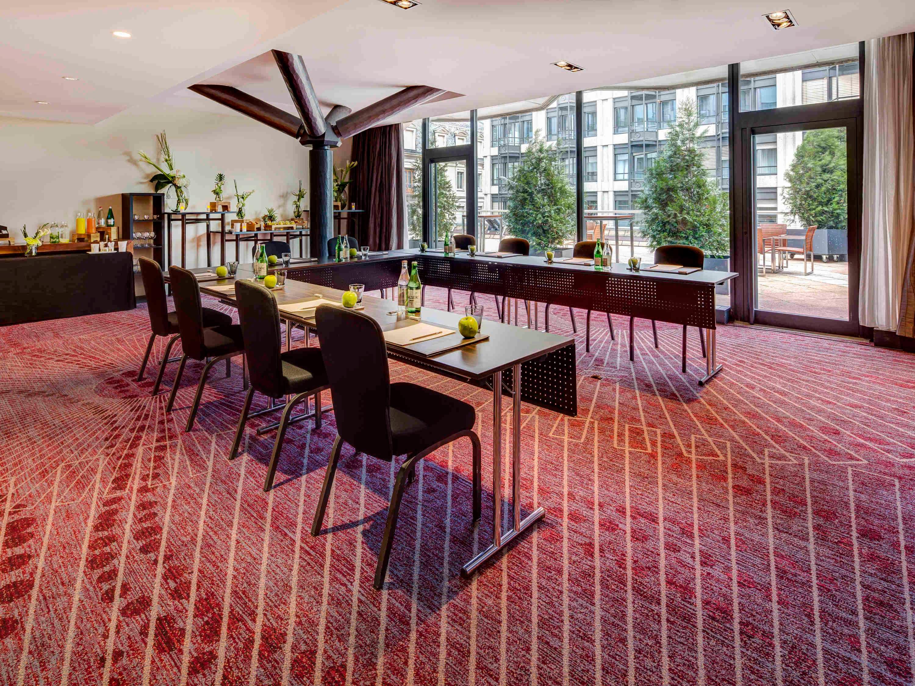 Fairmont Grand Hotel Geneva by null