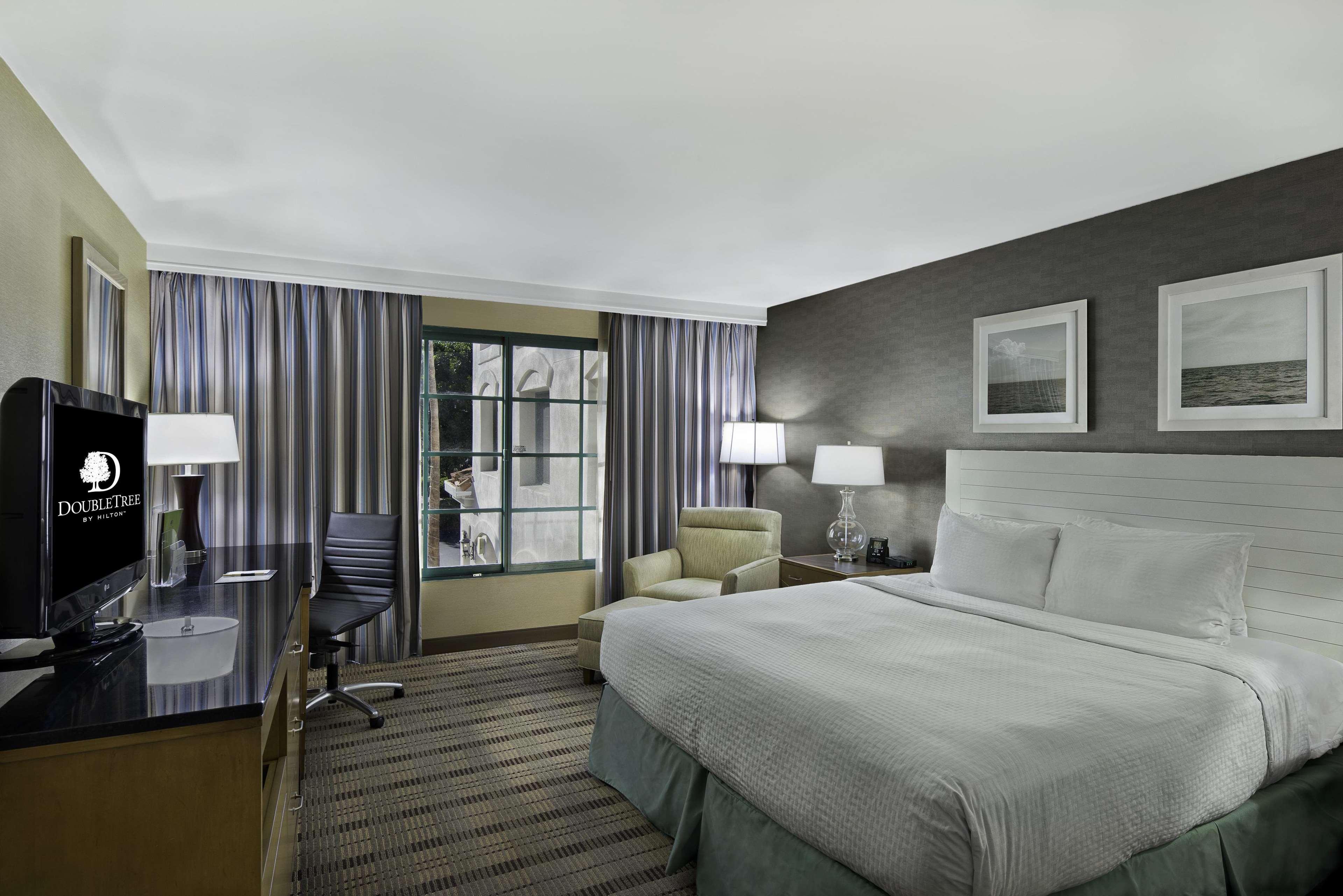 DoubleTree by Hilton San Pedro Port of Los Angeles