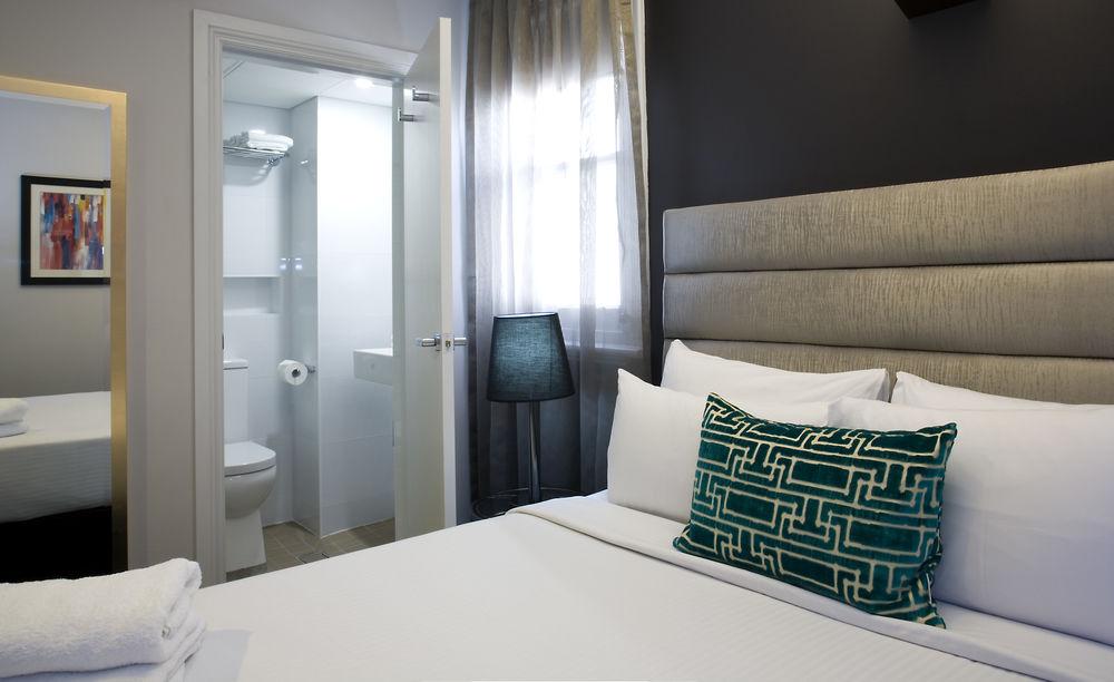 Hotel Challis Potts Point by null