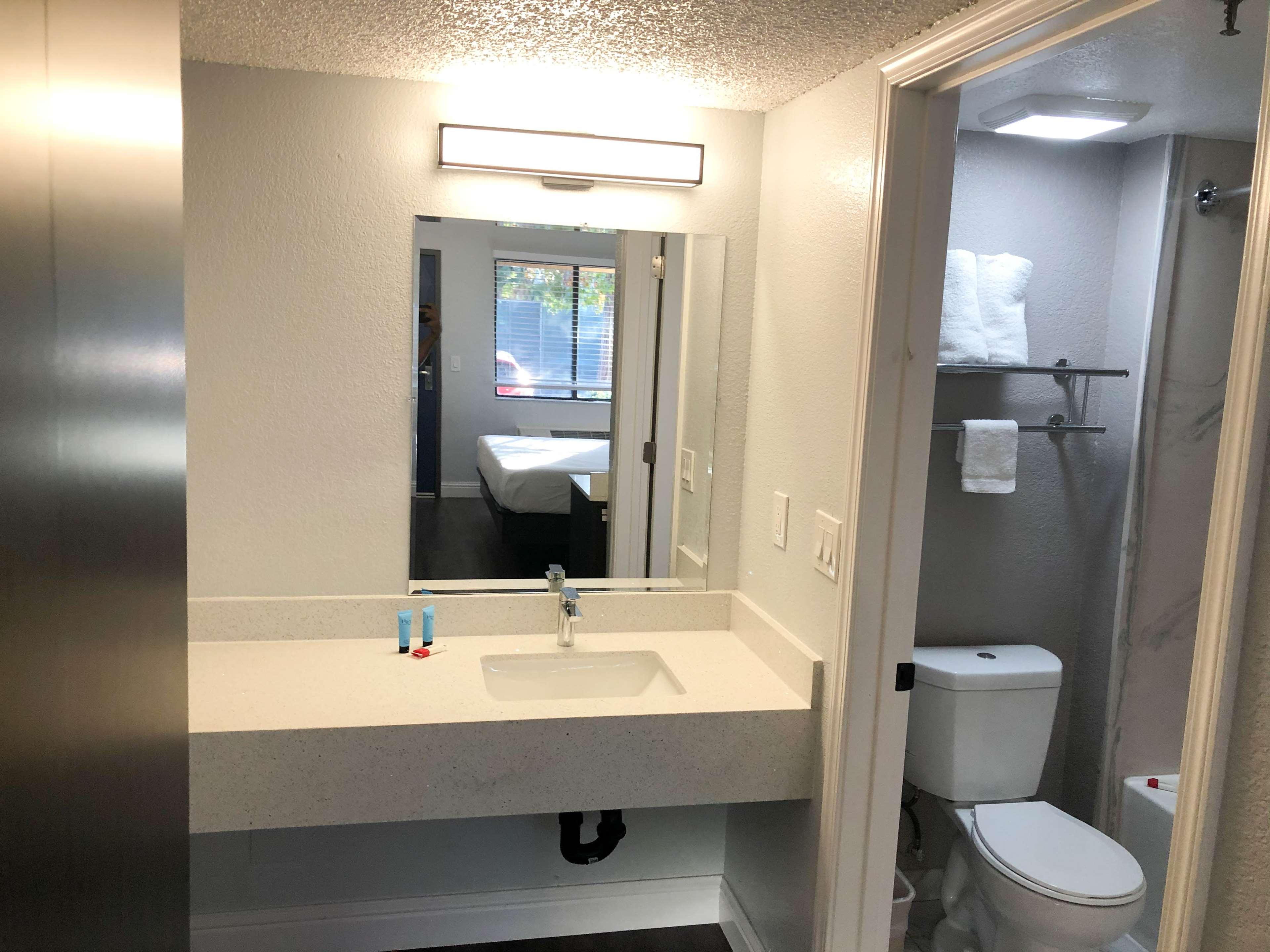 Motel 6 Sacramento, Ca – Natomas & Smf Airport