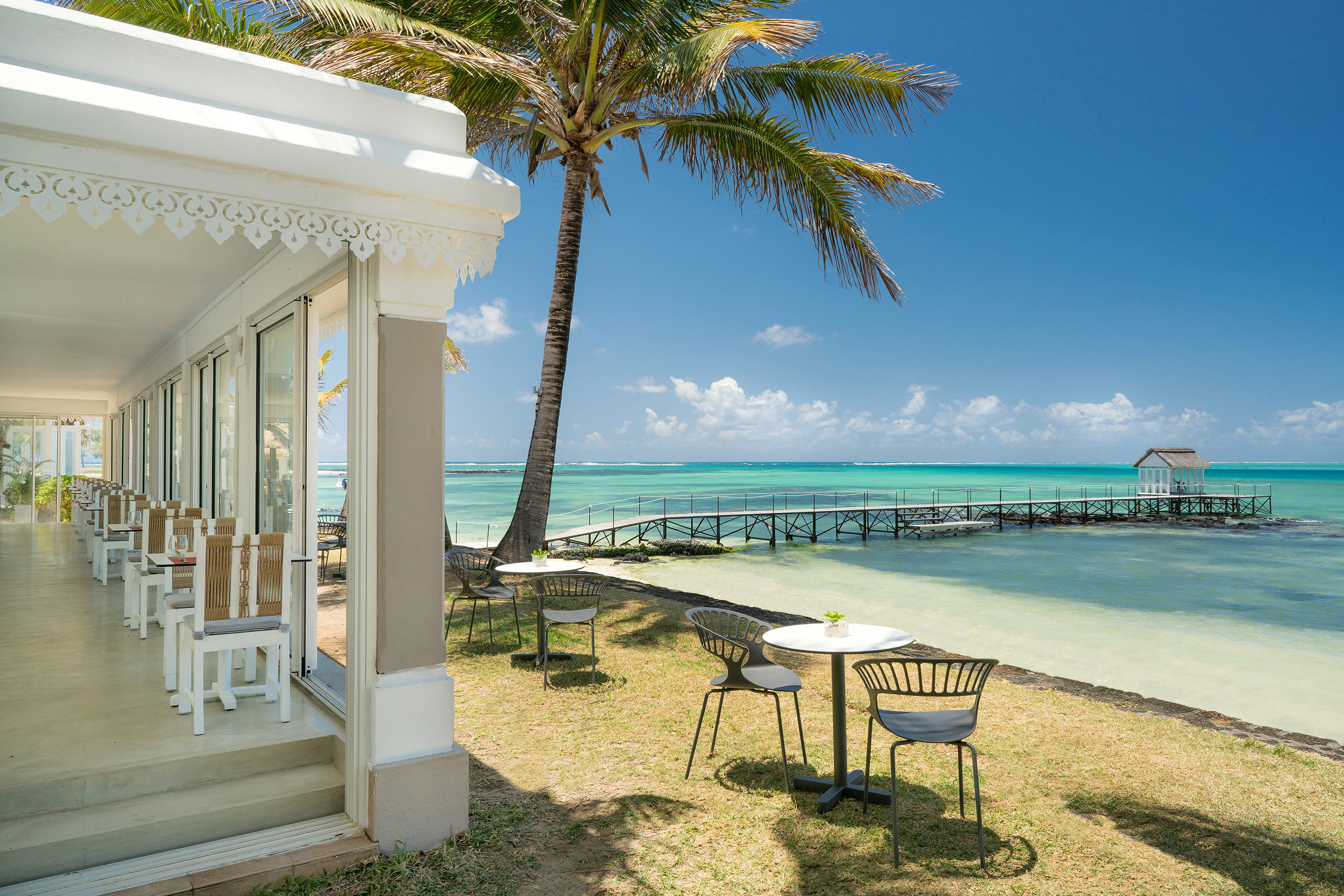 Tropical Attitude Hotel by null