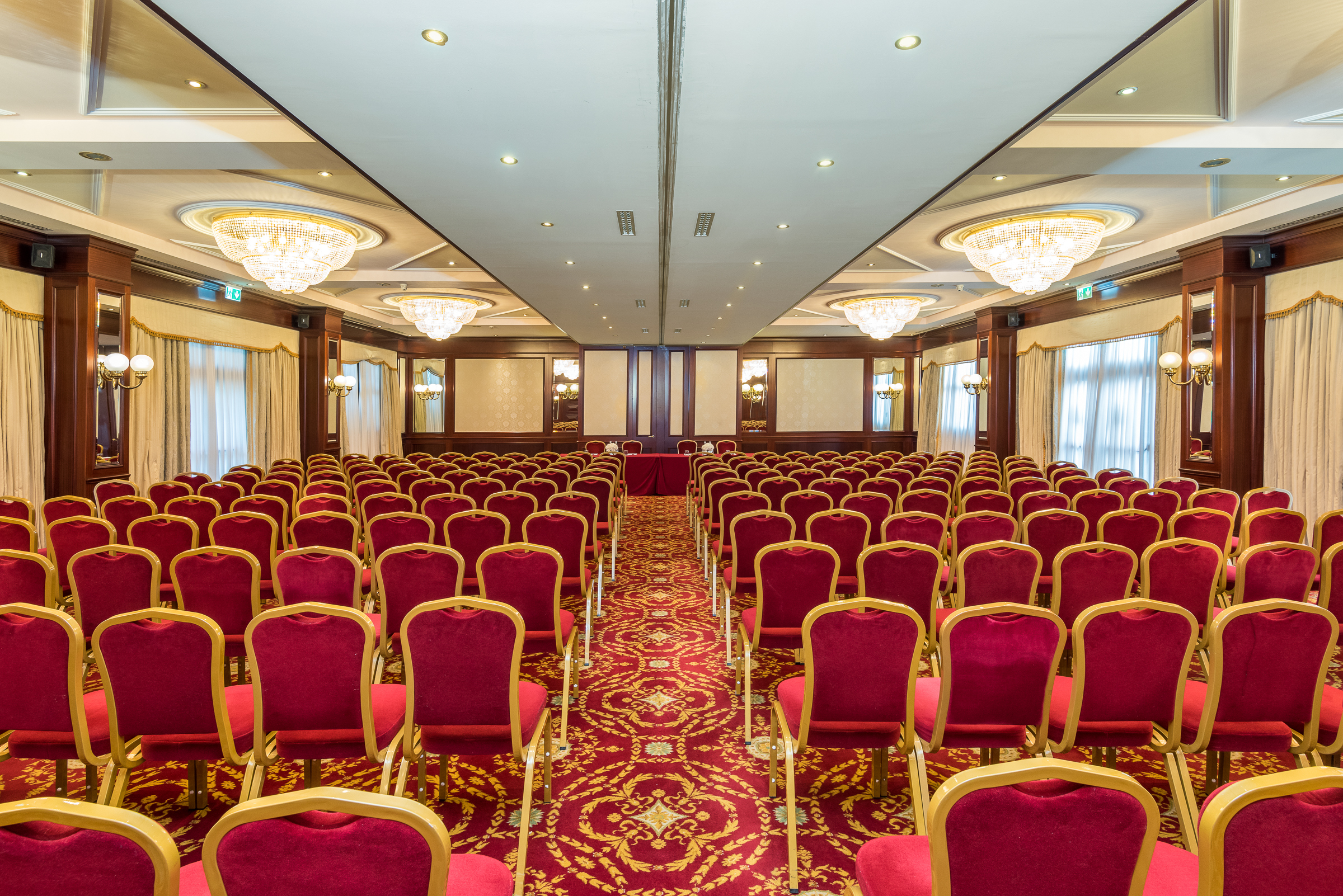 Leonardo Hotel Milan City Center - photo