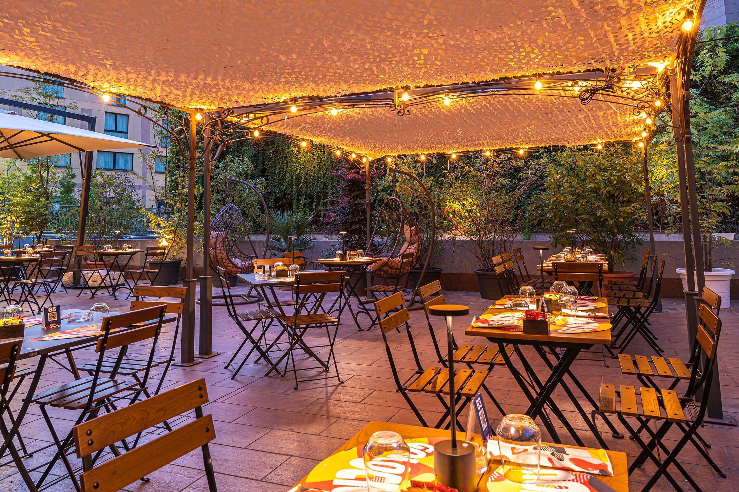 Leonardo Hotel Milan City Center - photo