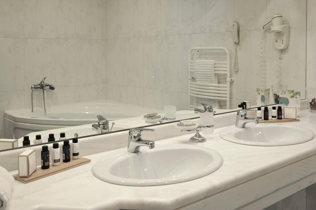 Athens Atrium Hotel & Suites - photo