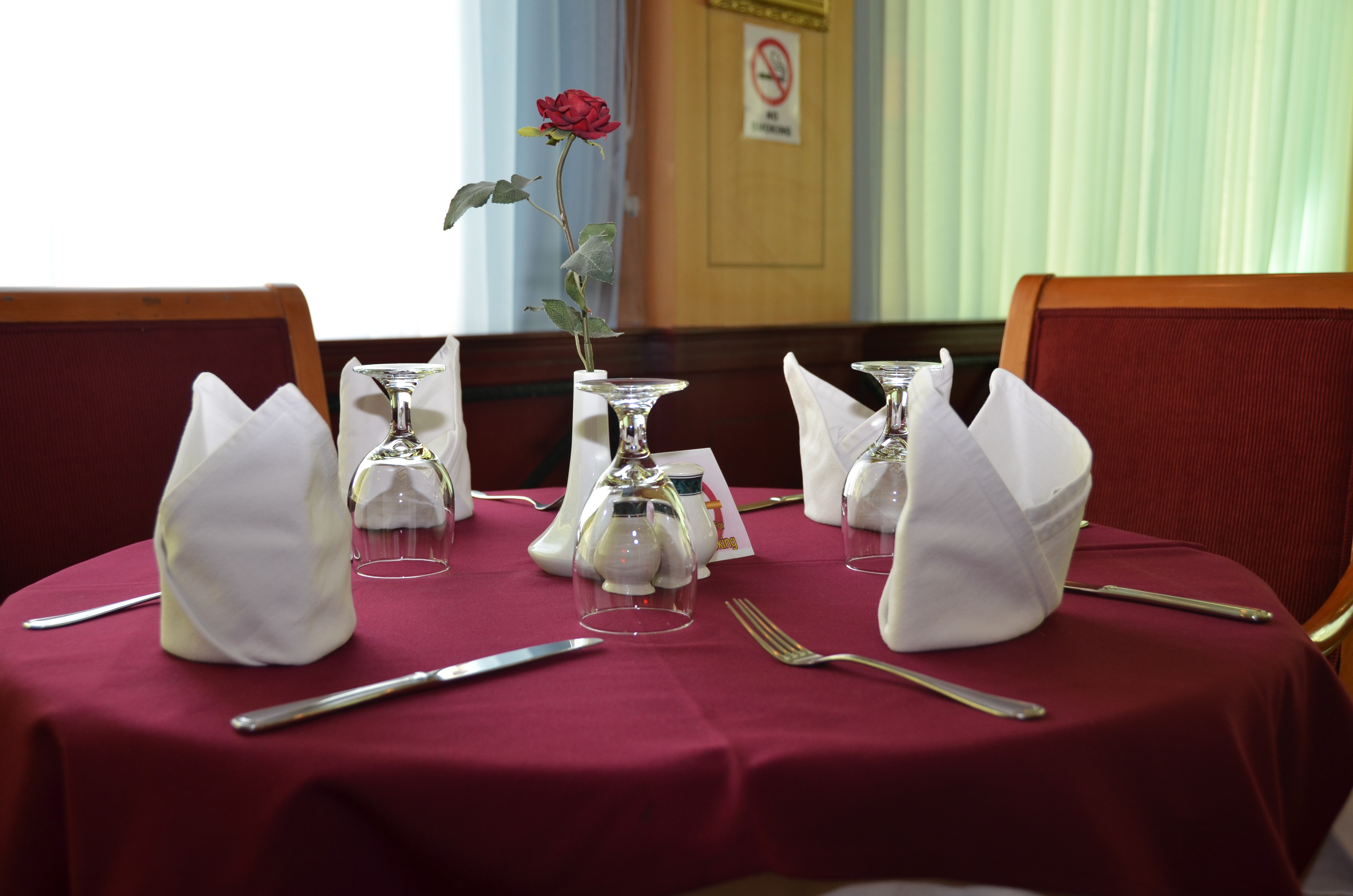 Pars International Hotel