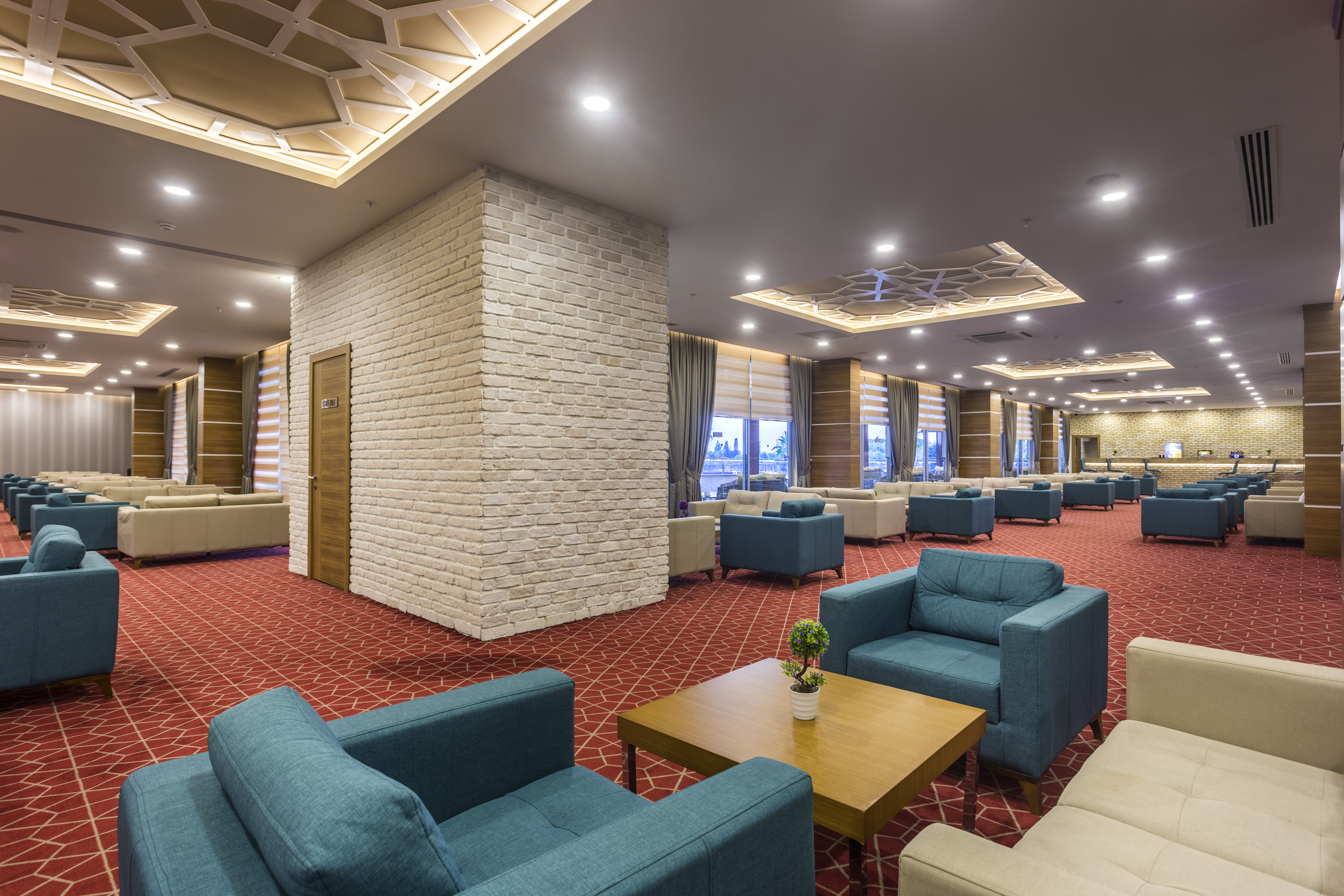 Lonicera World Resort Hotel