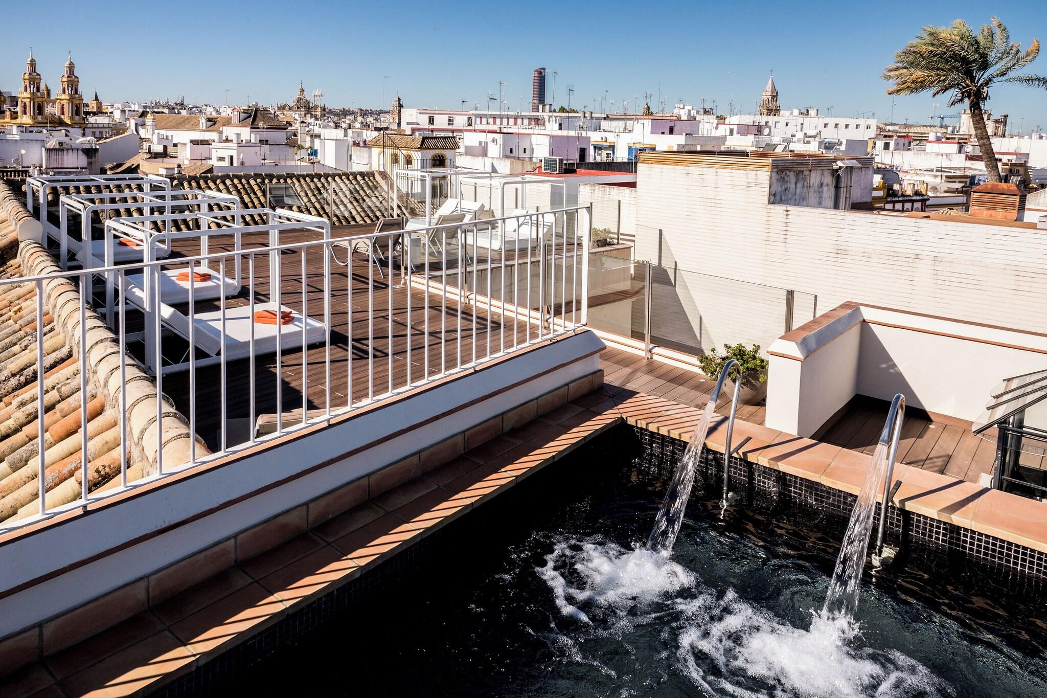 CoolRooms Palacio Villapanés 5 GL by null