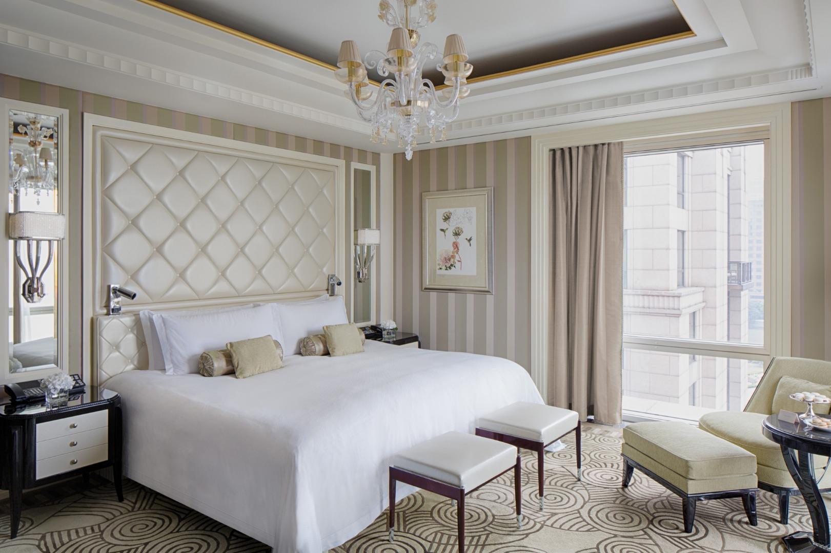 The Peninsula Shanghai by null