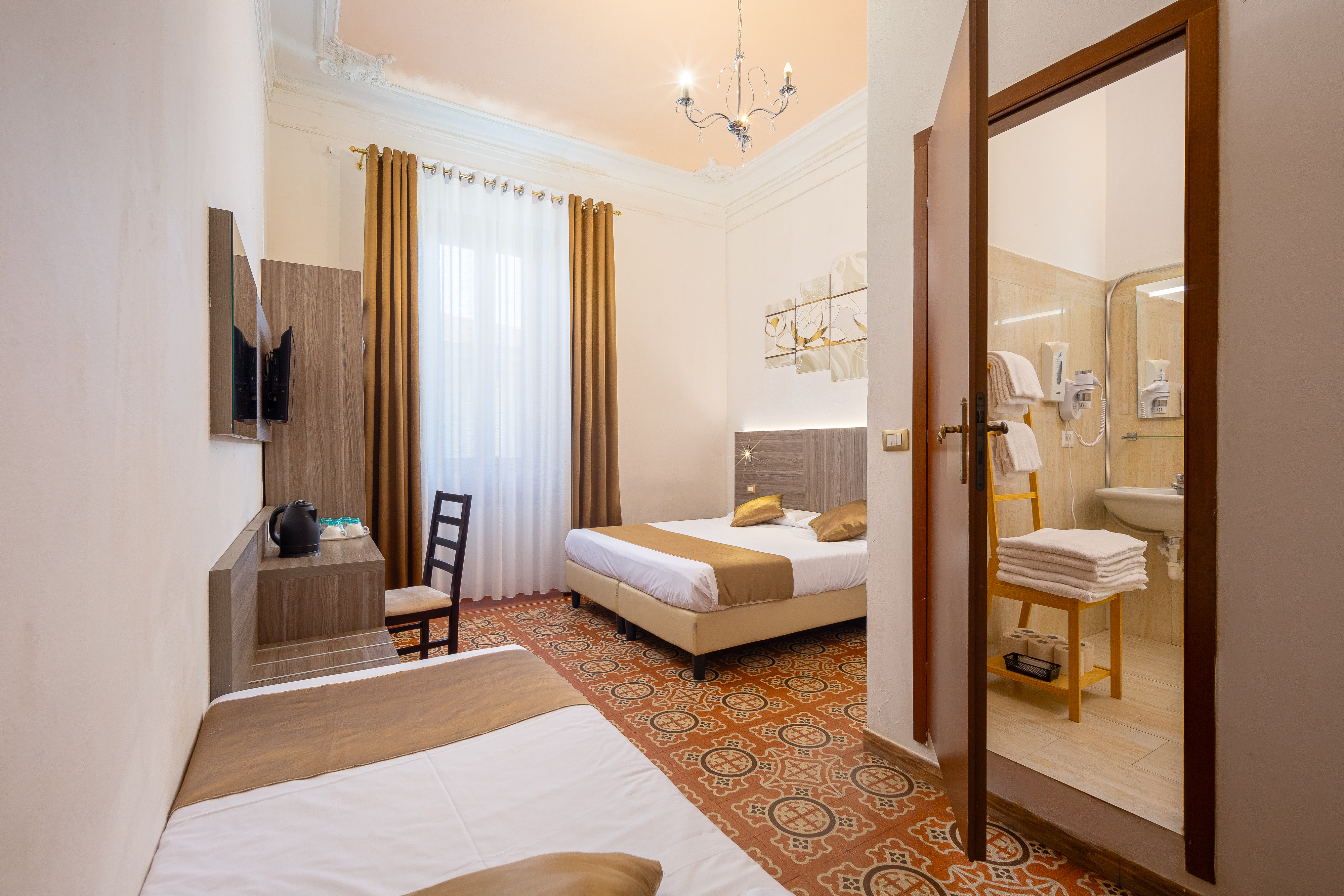 Astrid Hotel