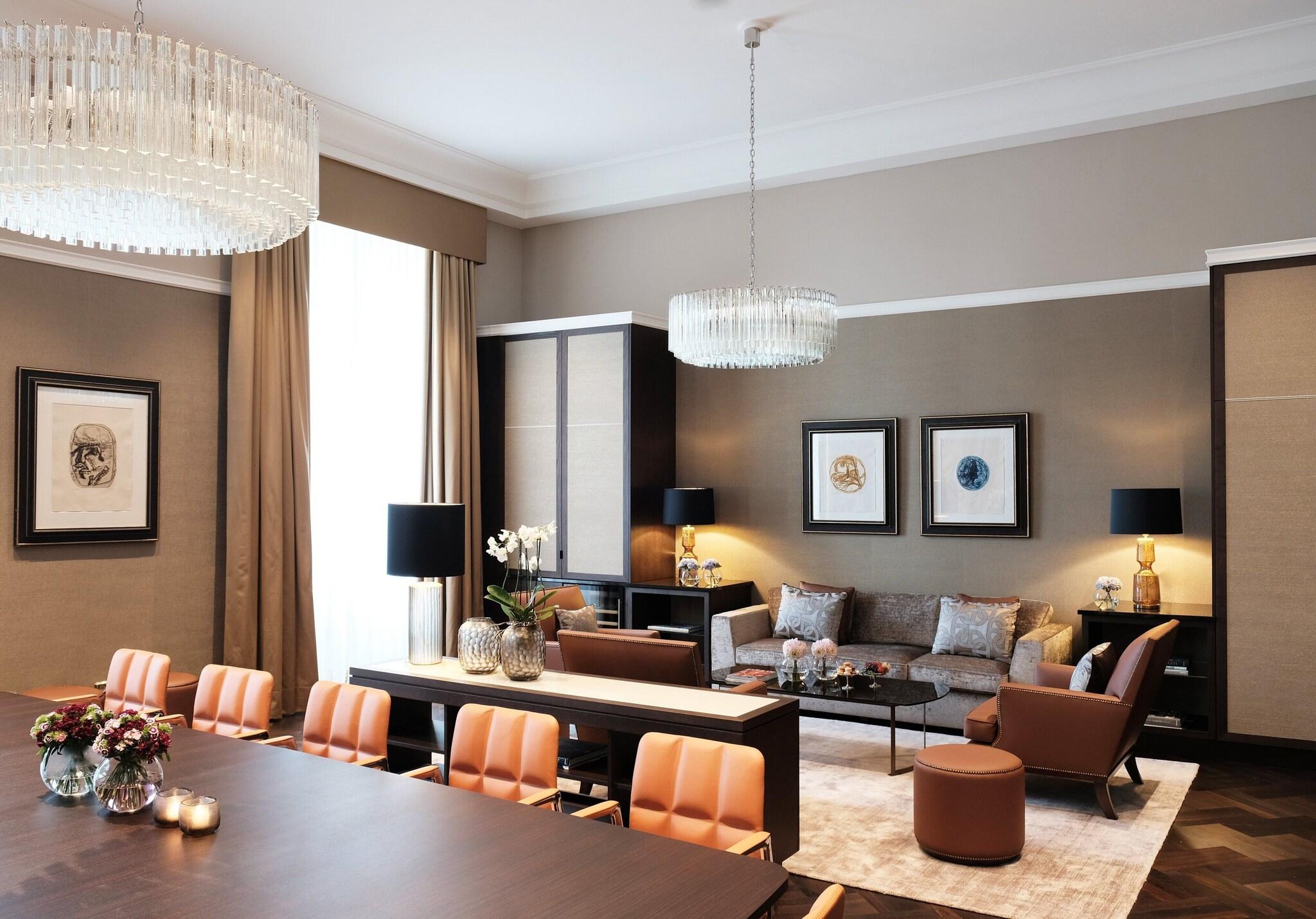 Althoff Grandhotel Schloss Bensberg by null