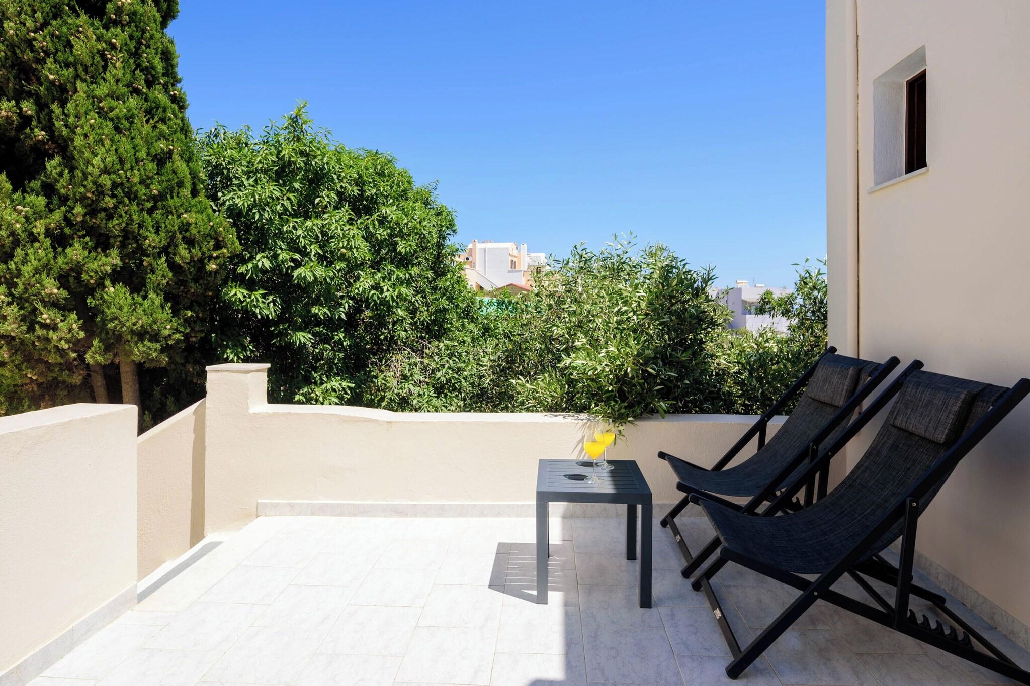 PETROS VILLA by null