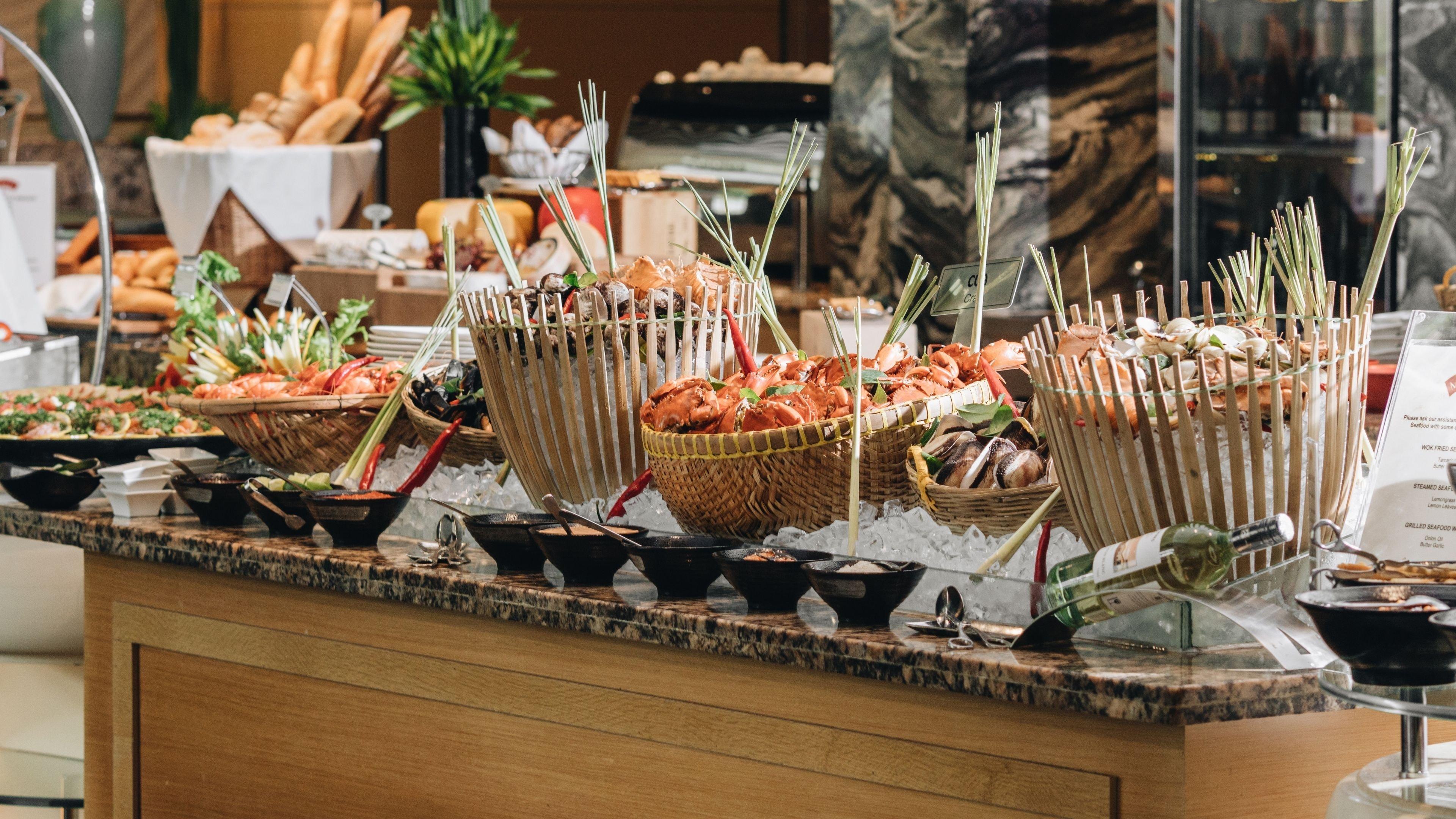 JW Marriott Hotel & Suites Saigon by null